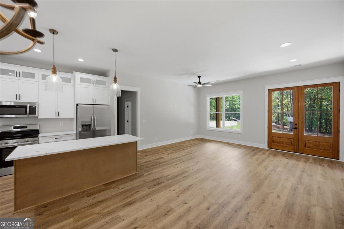 1273 English Road Property Photo 7