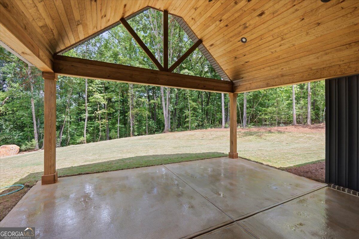 1273 English Road Property Photo 23