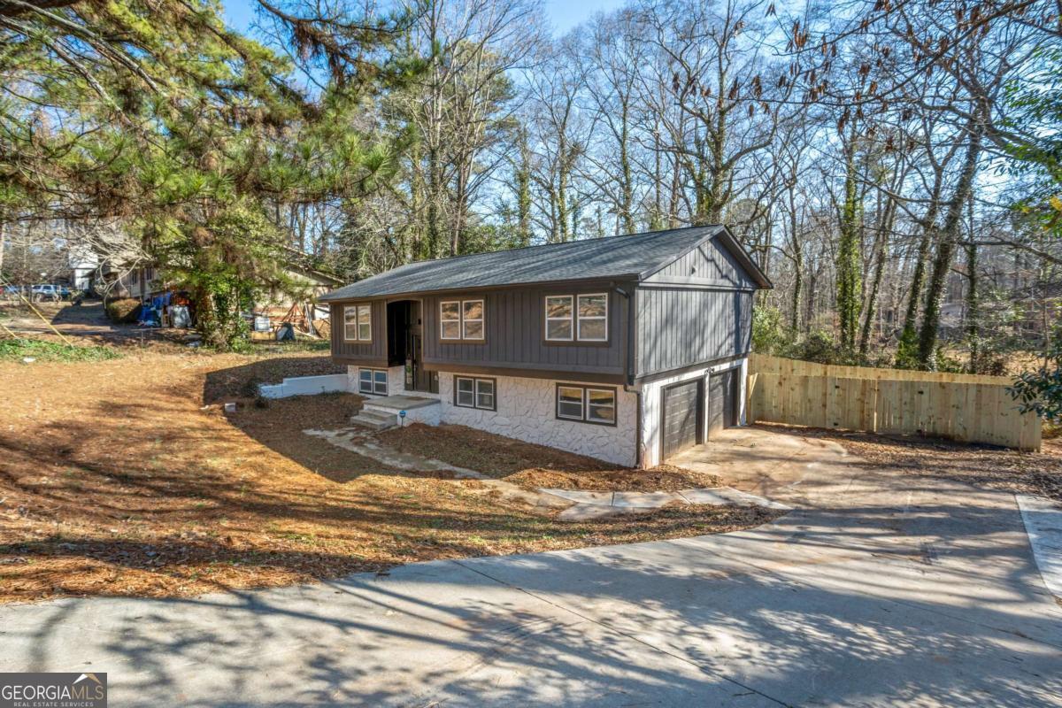 2360 S Hairston Road Property Photo 21