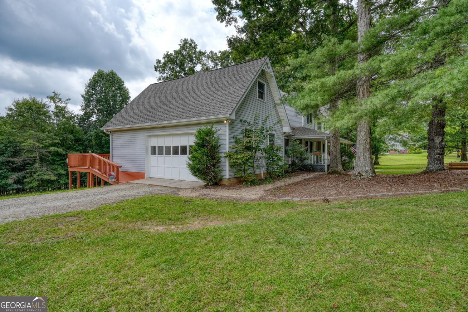 151 Sharp Top Circle Property Photo 10