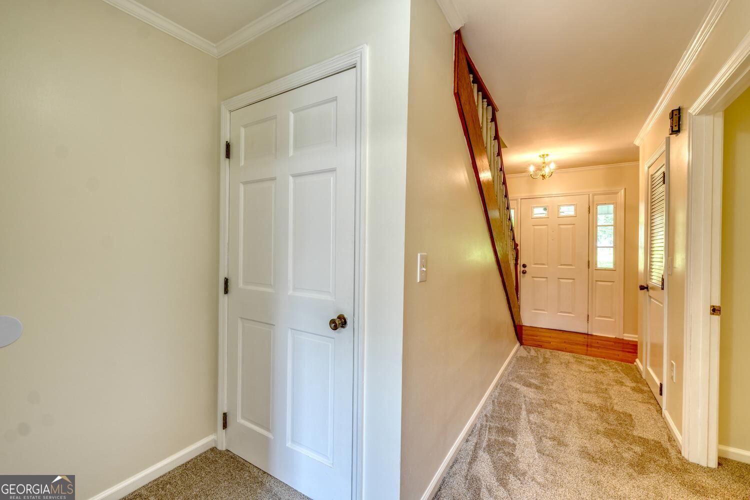 151 Sharp Top Circle Property Photo 13
