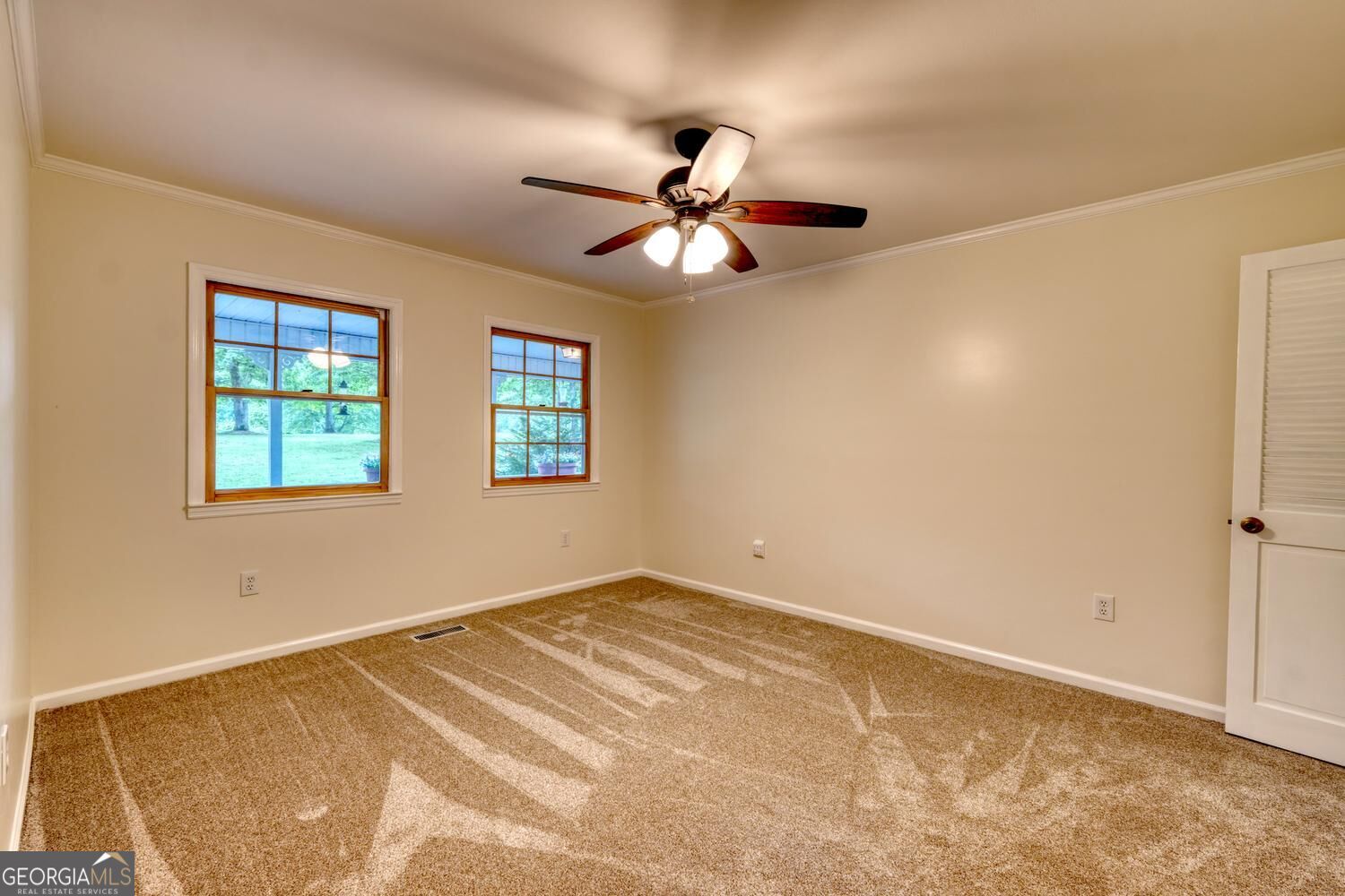 151 Sharp Top Circle Property Photo 28