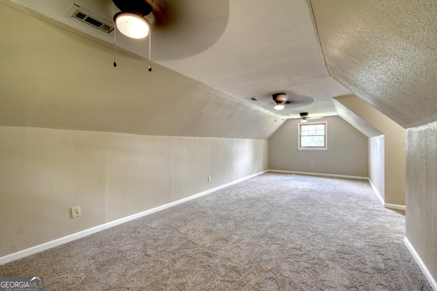 151 Sharp Top Circle Property Photo 34