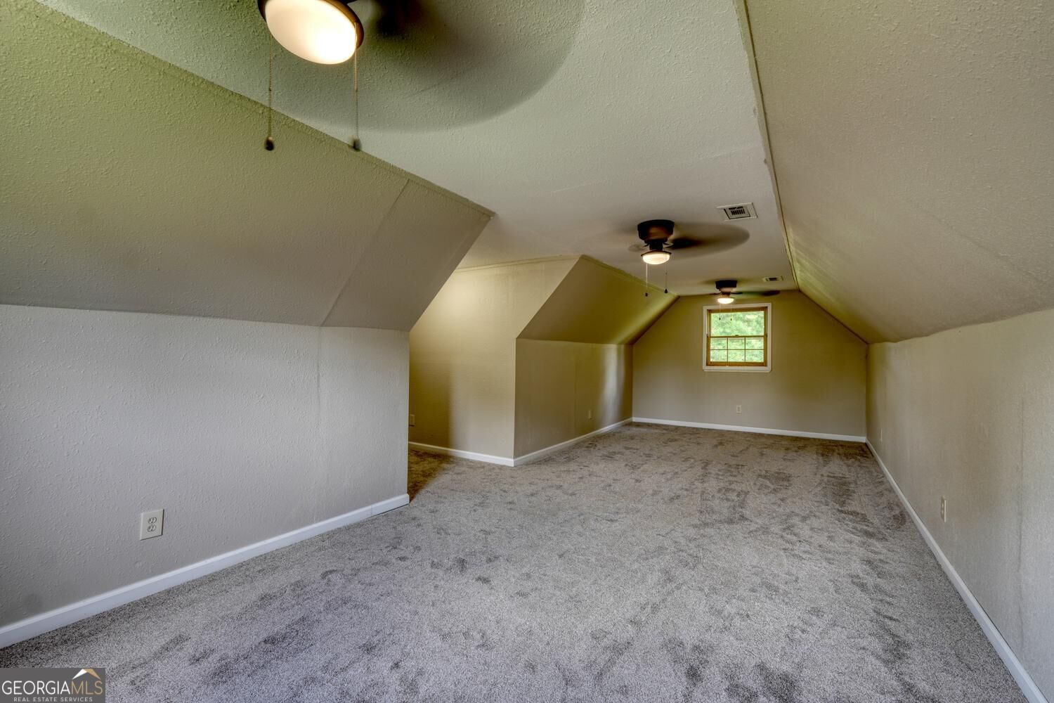 151 Sharp Top Circle Property Photo 36