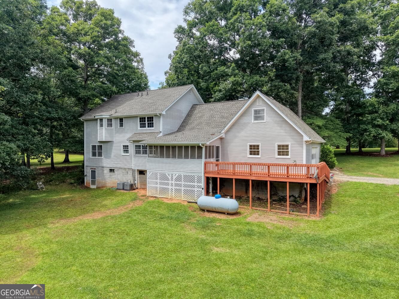 151 Sharp Top Circle Property Photo 53