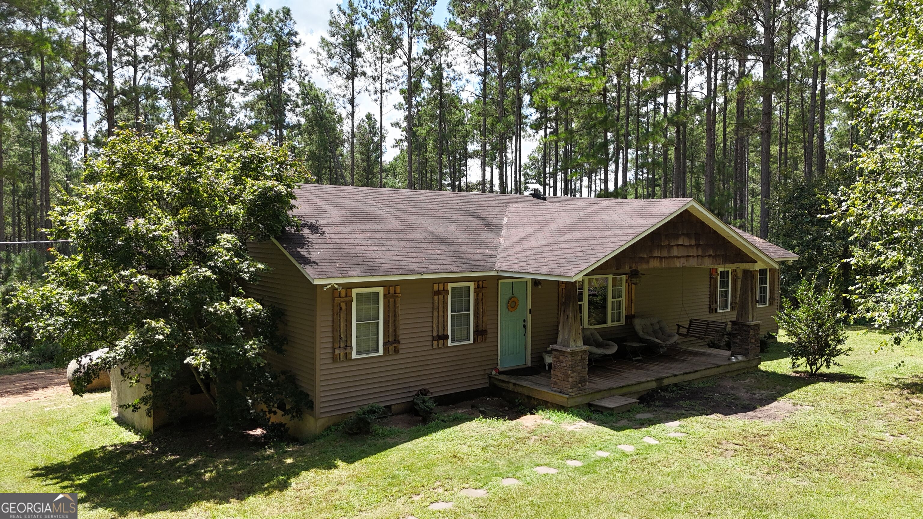 3553 Parhamtown Road Property Photo 2