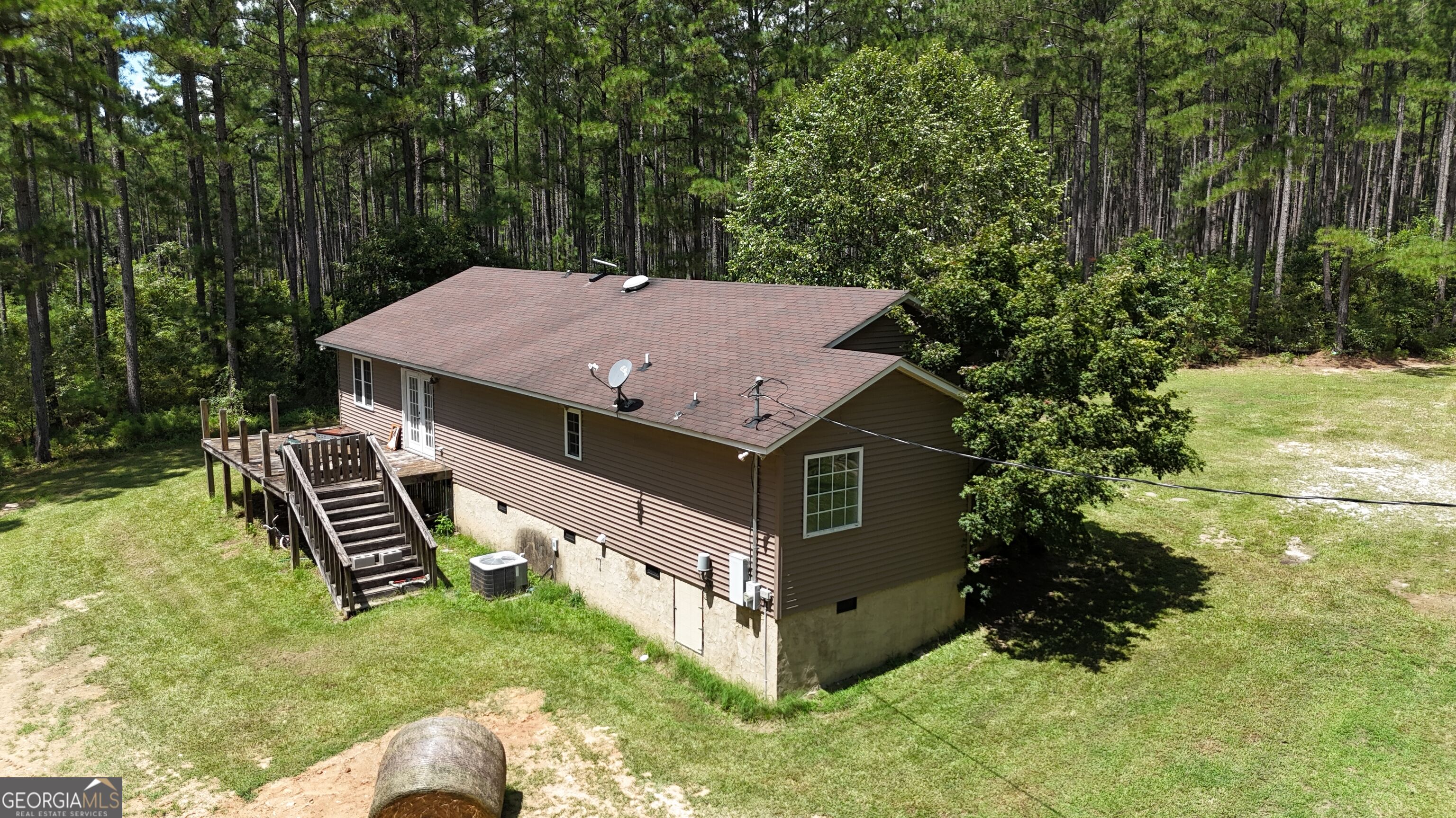 3553 Parhamtown Road Property Photo 3