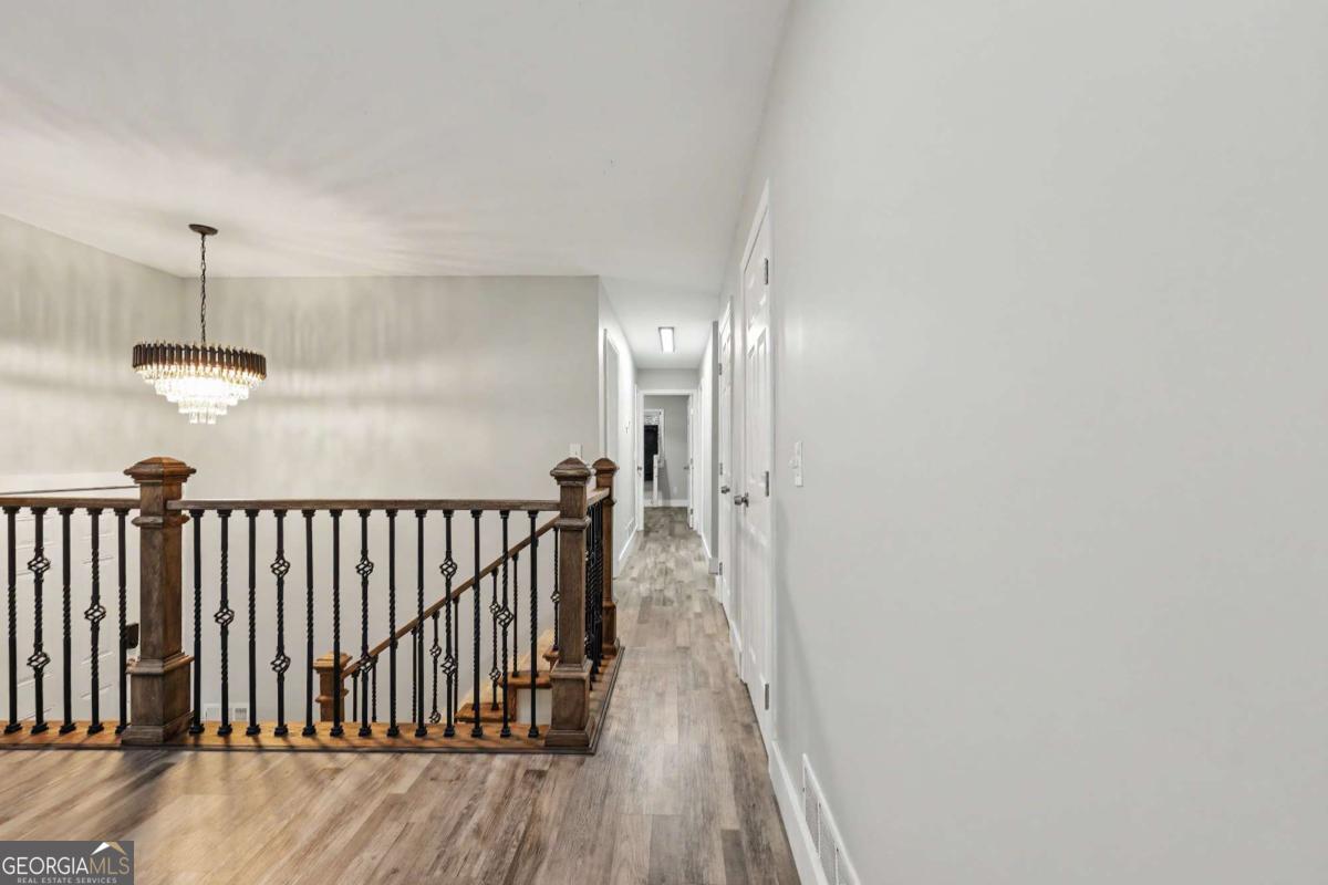 2276 Skyline Drive Property Photo 10