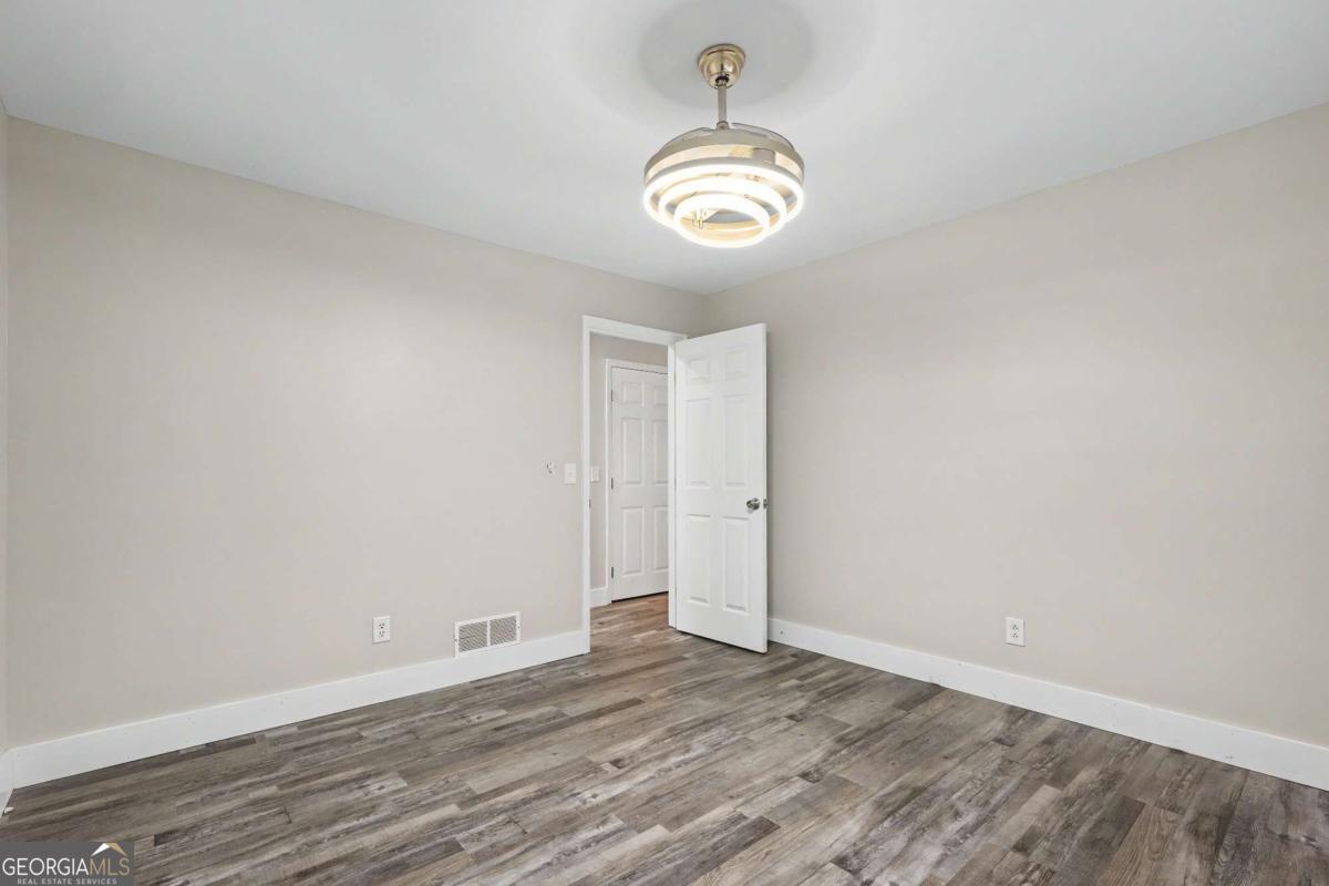 2276 Skyline Drive Property Photo 16