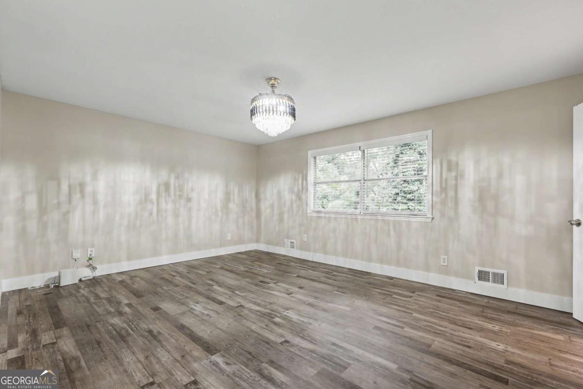 2276 Skyline Drive Property Photo 17