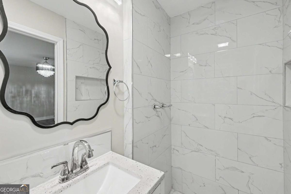 2276 Skyline Drive Property Photo 19