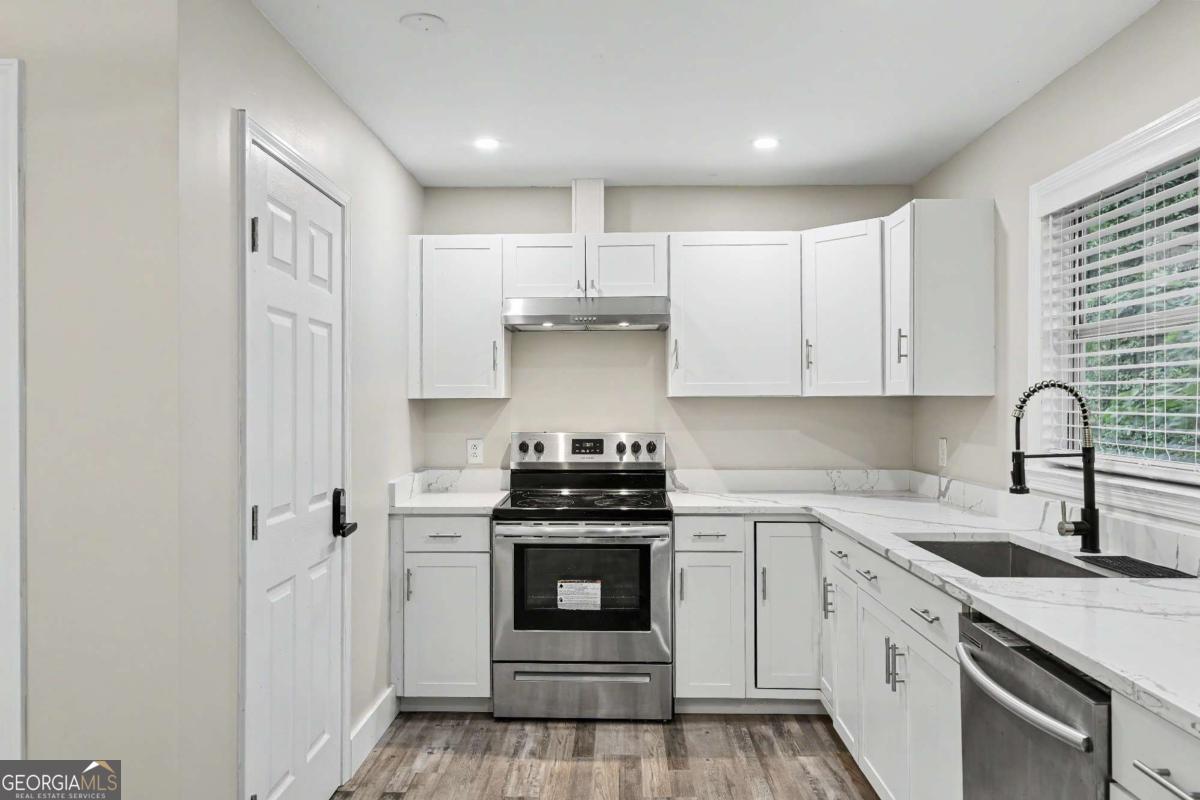2276 Skyline Drive Property Photo 24