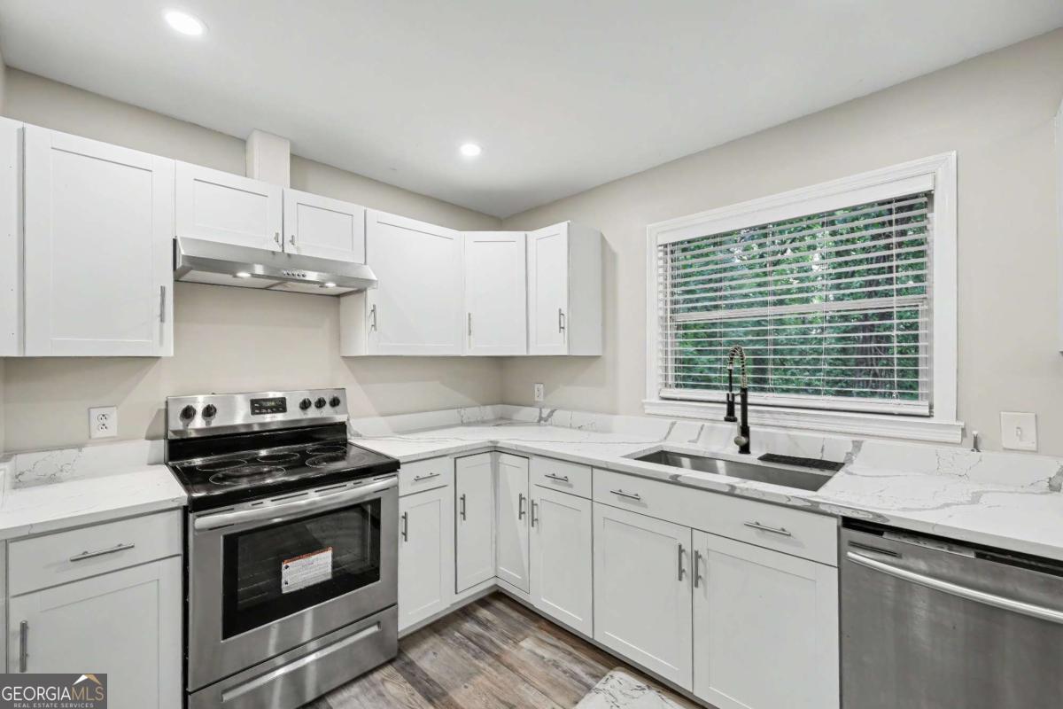 2276 Skyline Drive Property Photo 26