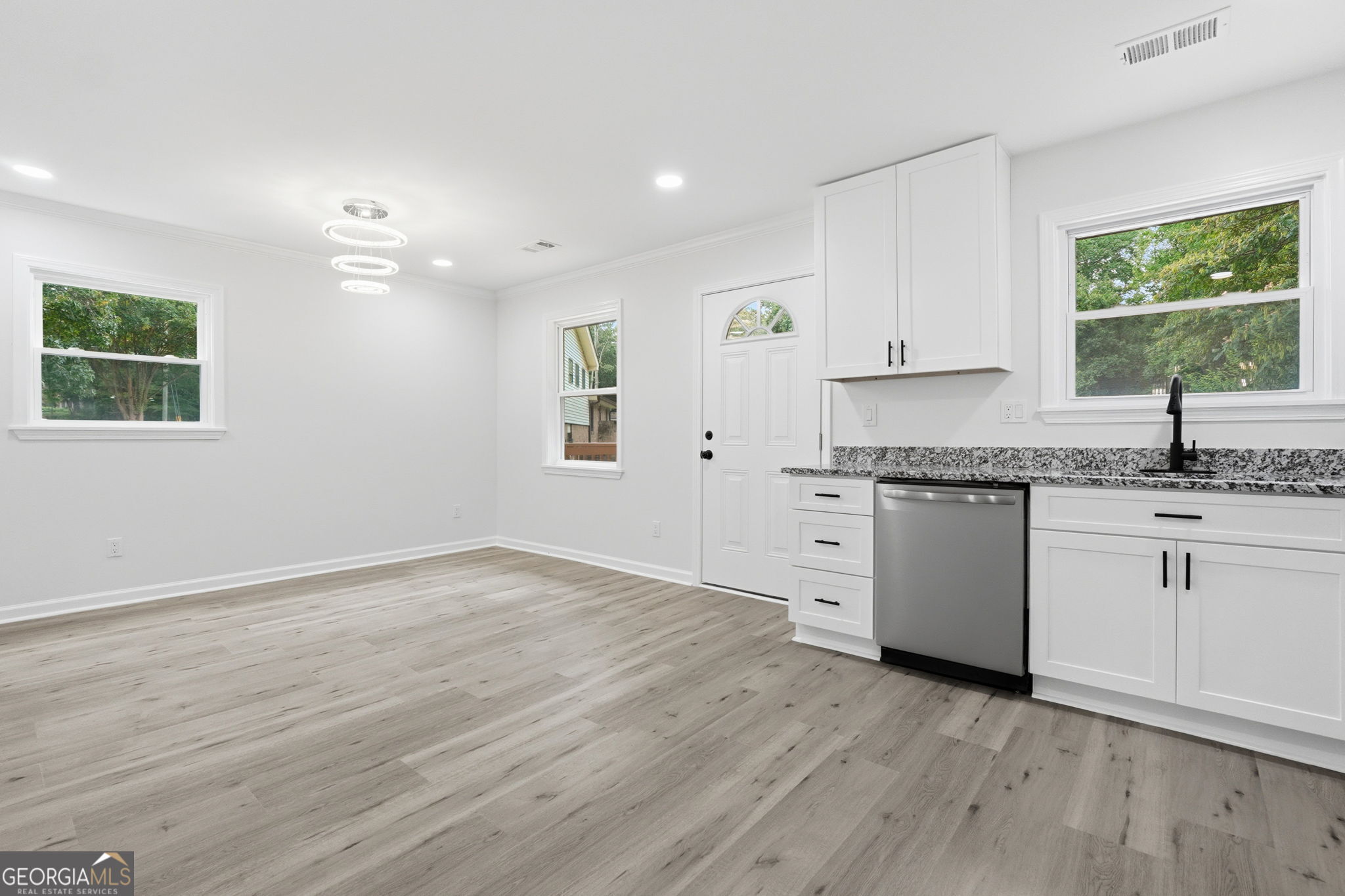 5827 Christopher Lane Property Photo 18