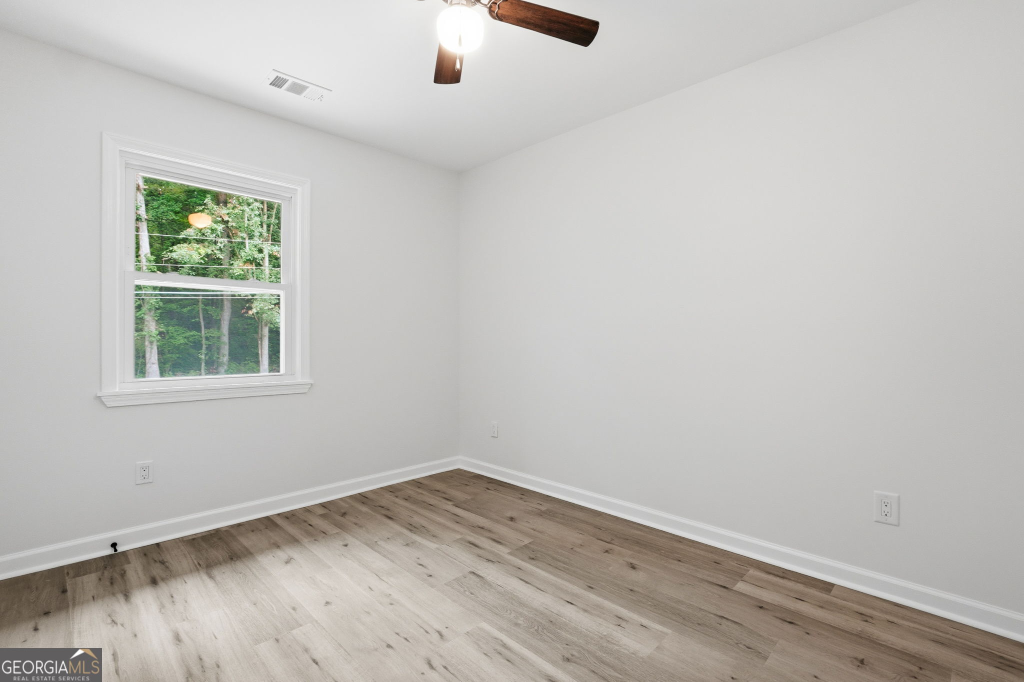 5827 Christopher Lane Property Photo 23