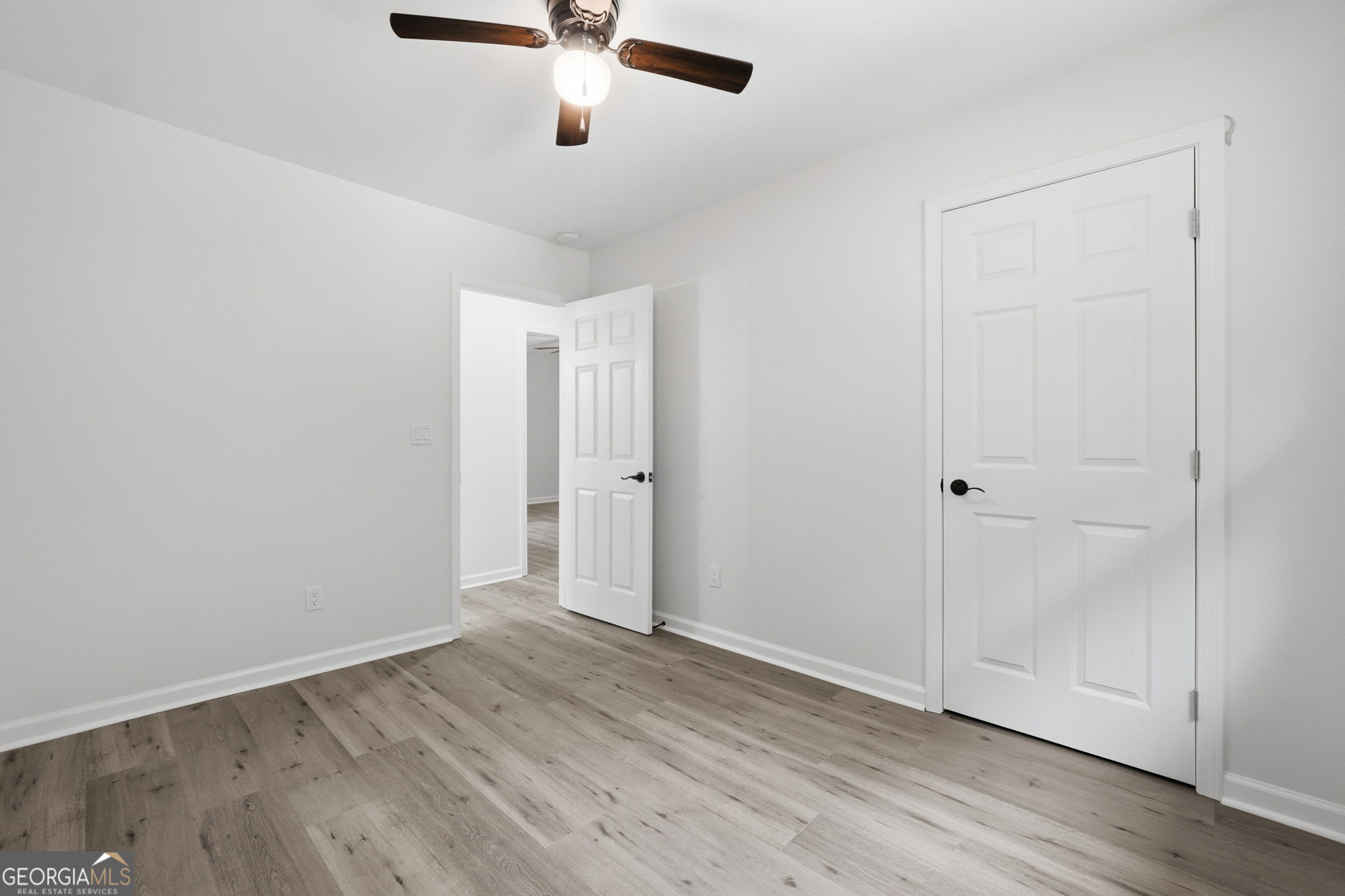 5827 Christopher Lane Property Photo 24