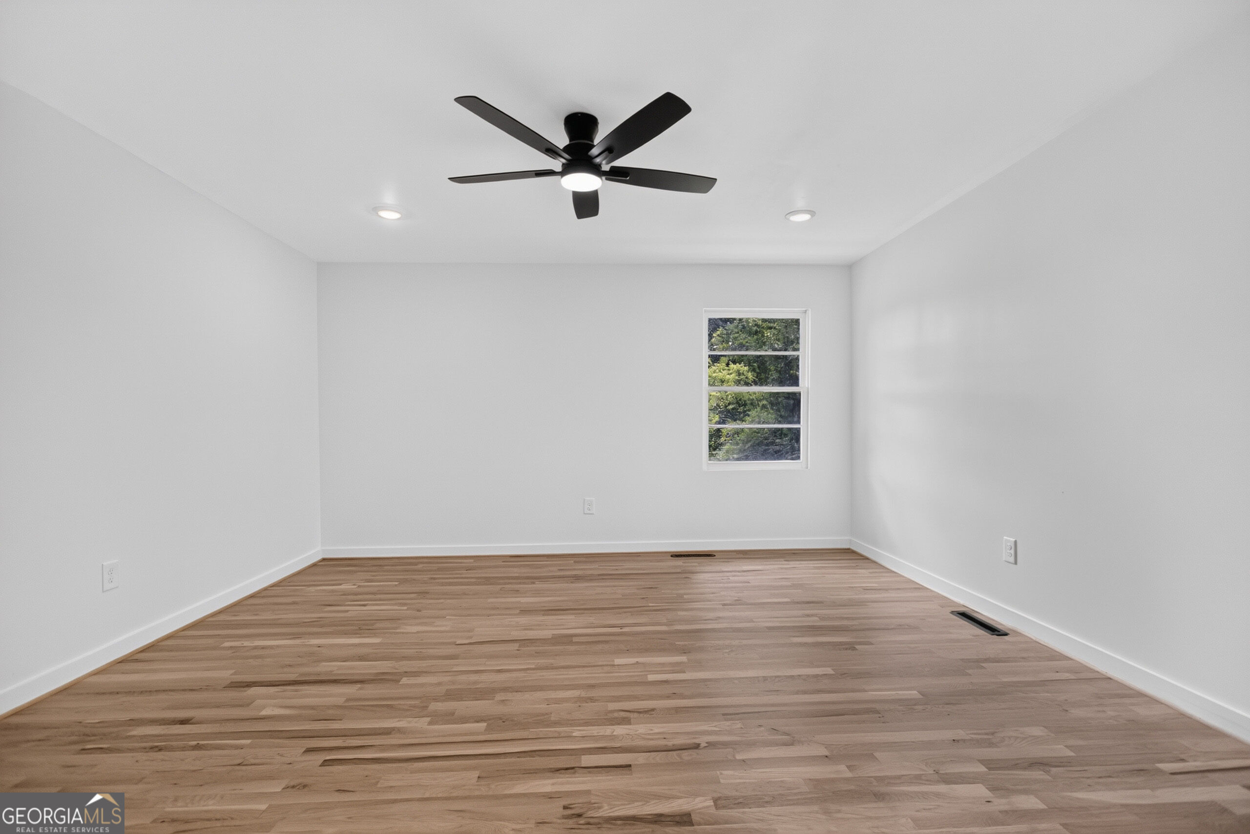 501 Mcspadden Circle Property Photo 24