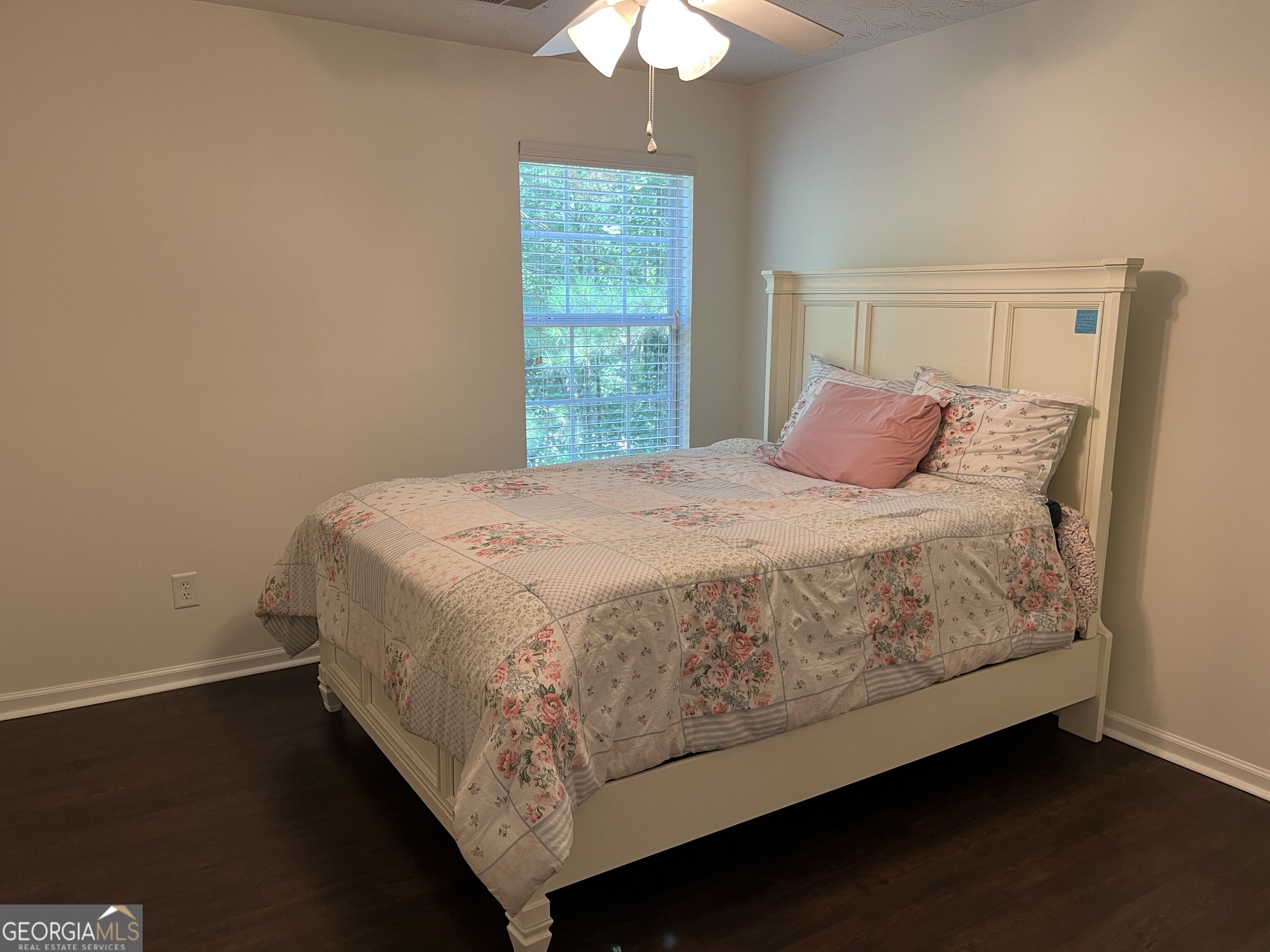 10 New York Avenue Property Photo 9