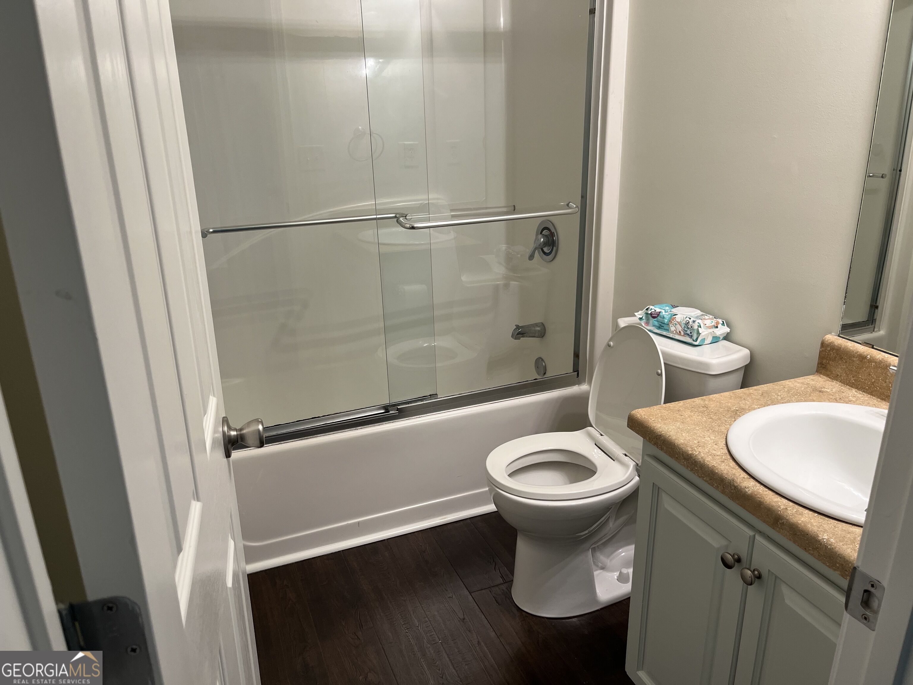 10 New York Avenue Property Photo 10