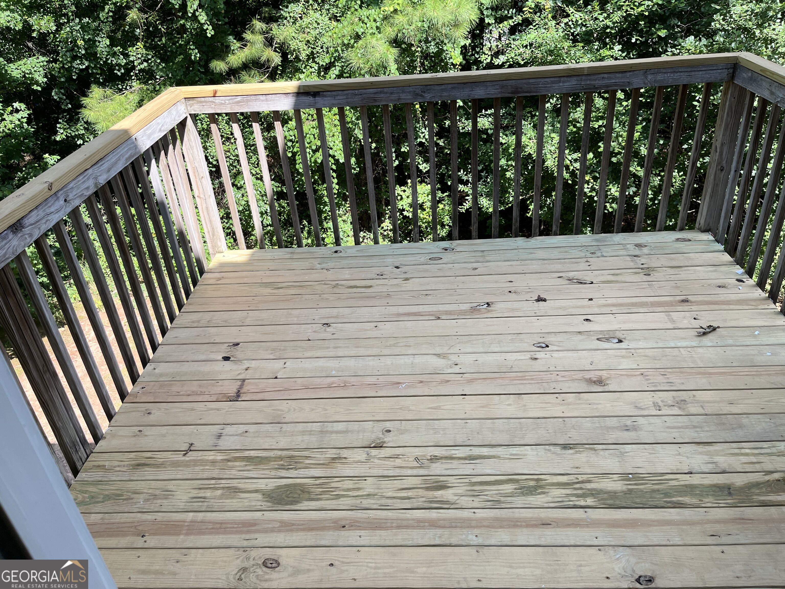 10 New York Avenue Property Photo 11