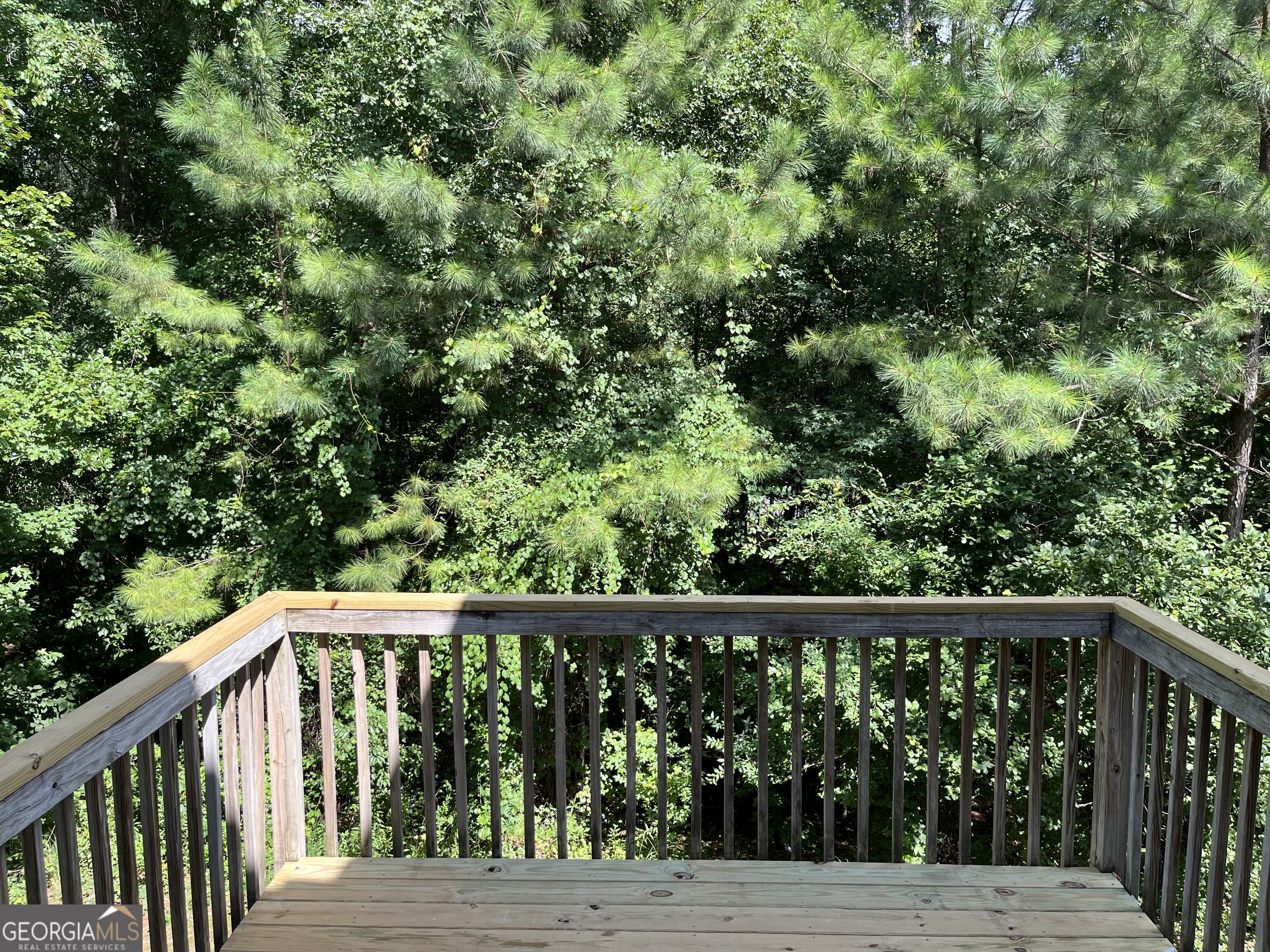 10 New York Avenue Property Photo 12