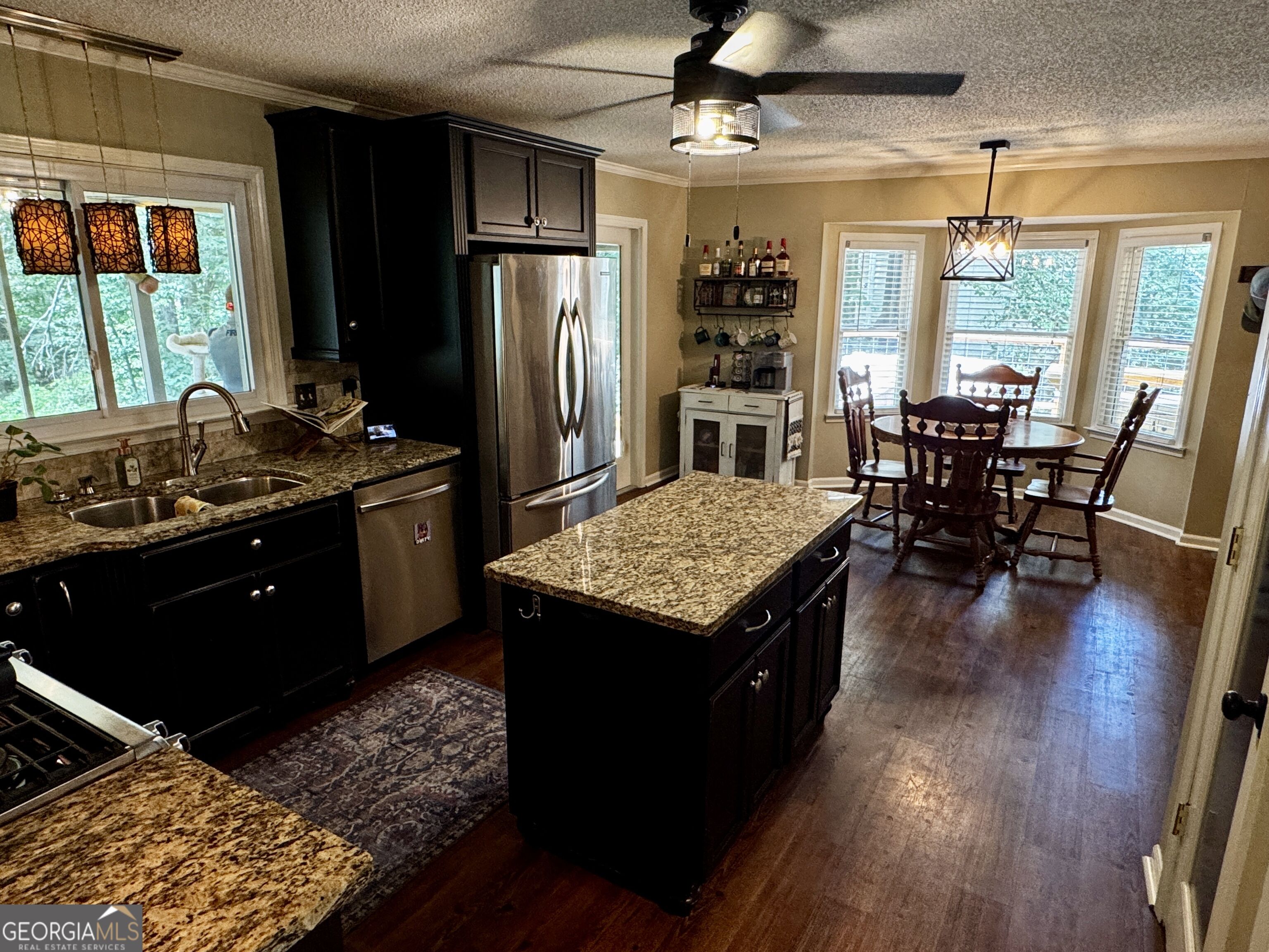 1248 Craddock Way Property Photo 7