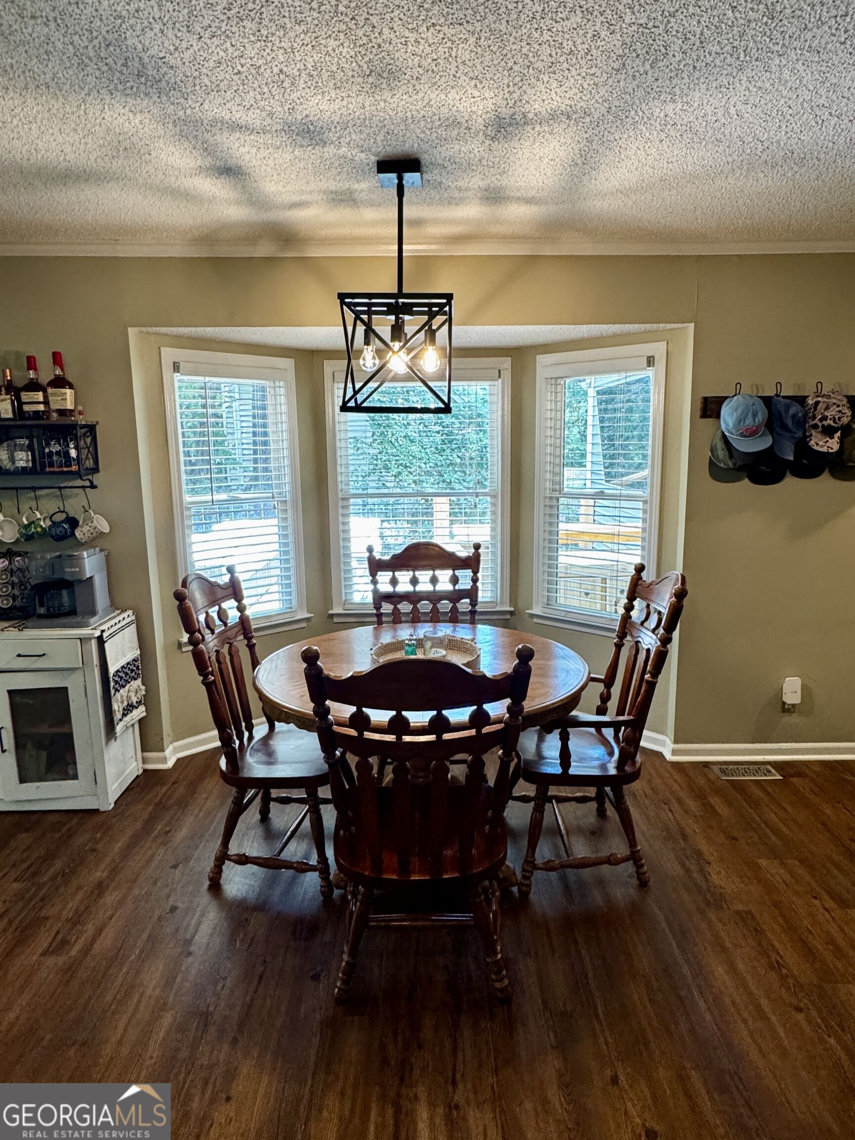1248 Craddock Way Property Photo 8