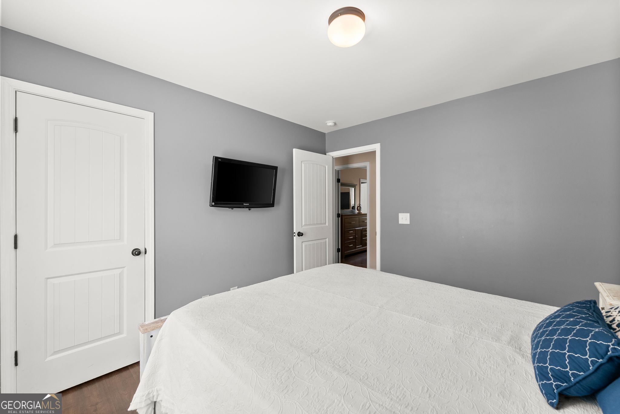 2786 Summer Creek Drive Property Photo 12