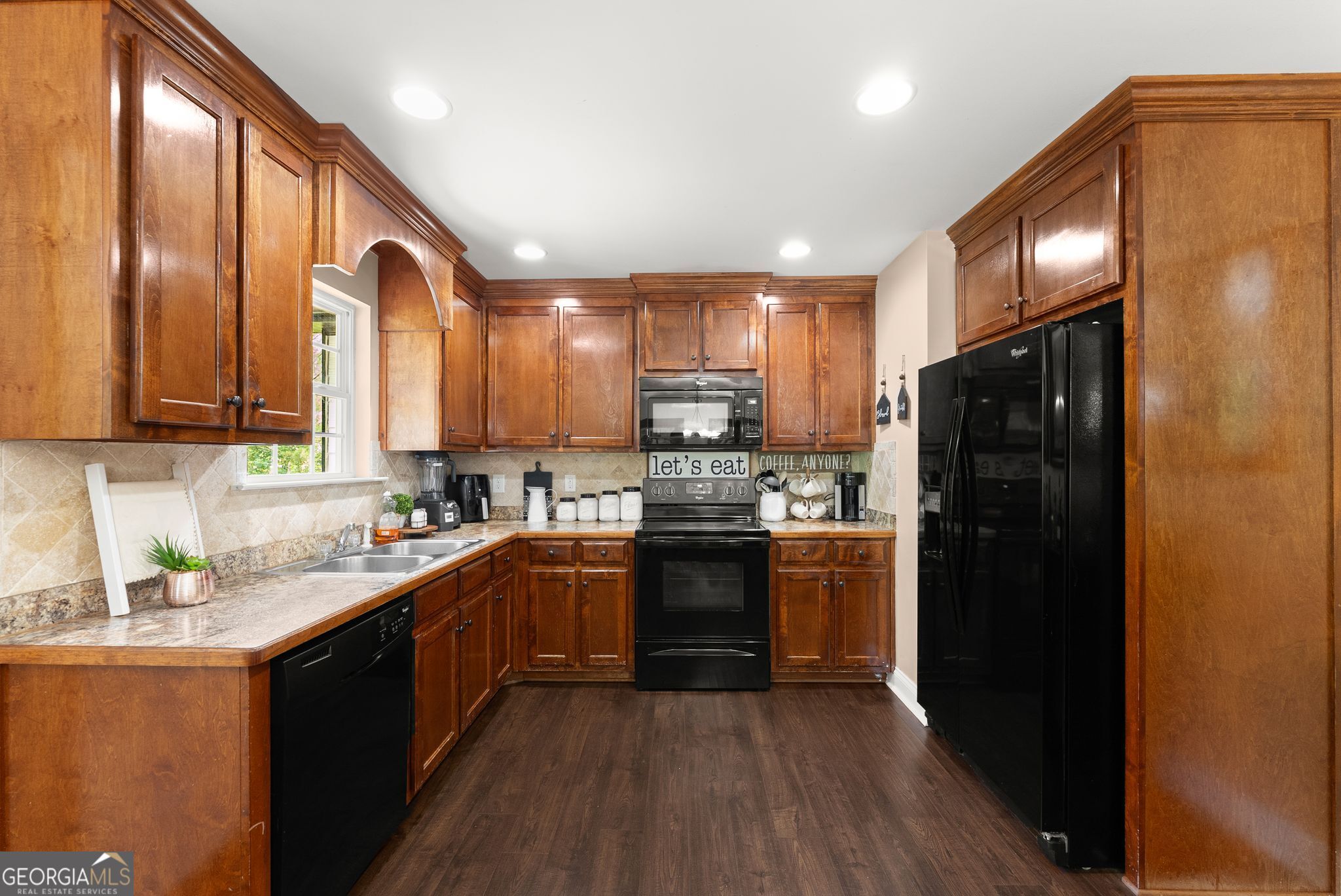 2786 Summer Creek Drive Property Photo 25