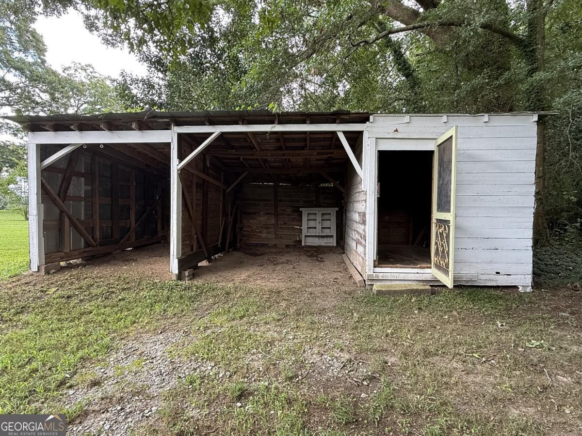 7514 Ga Highway 17 Property Photo 4