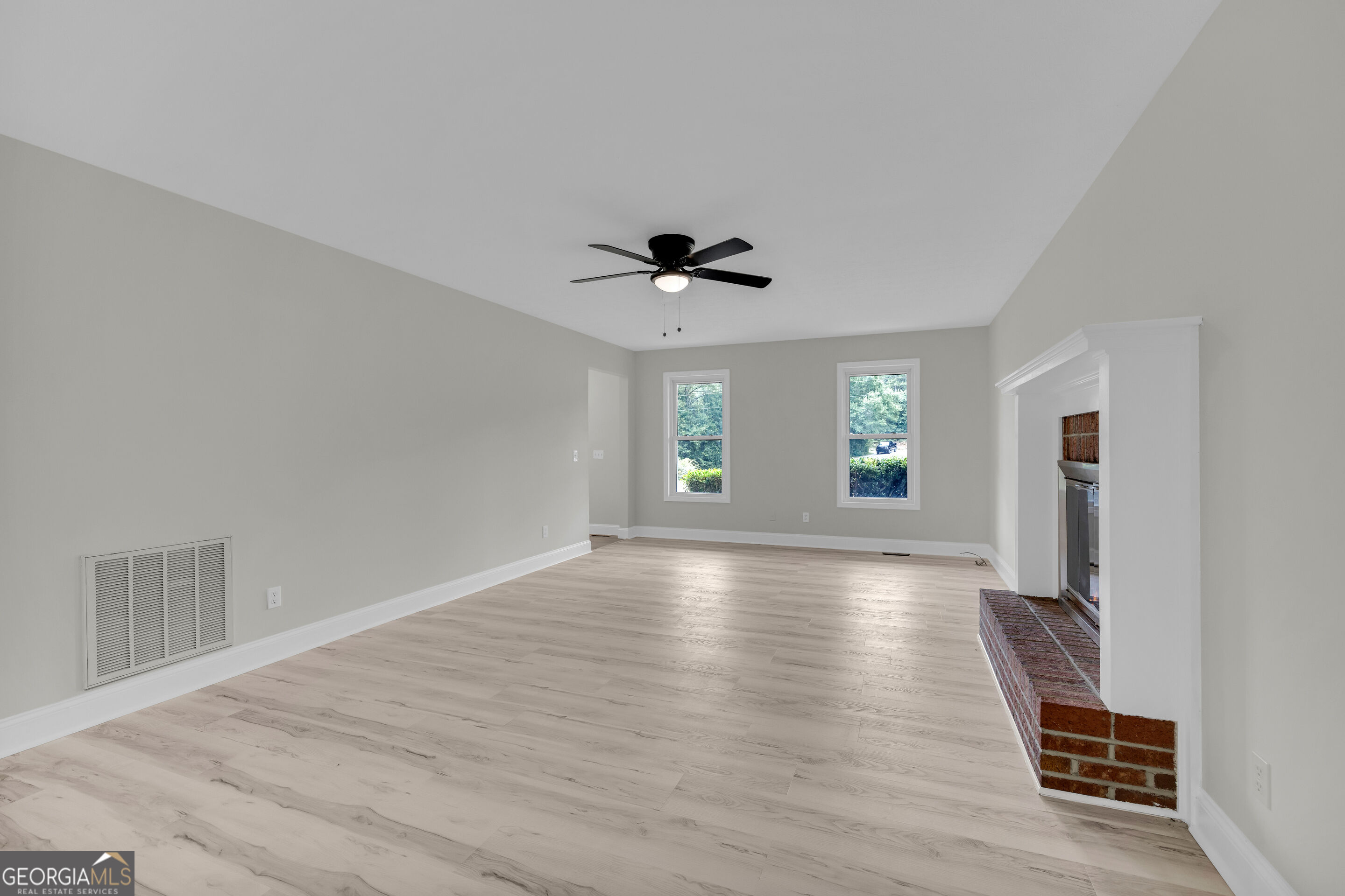 3272 Horace Road Property Photo 10