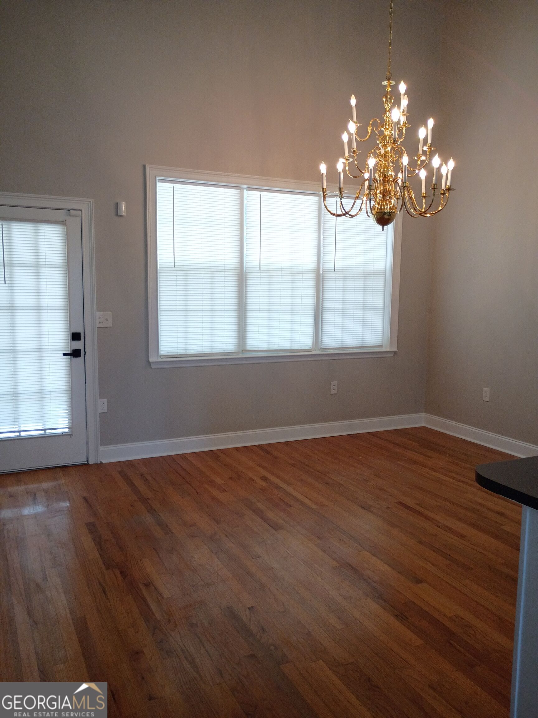 814 11th Street Property Photo 8