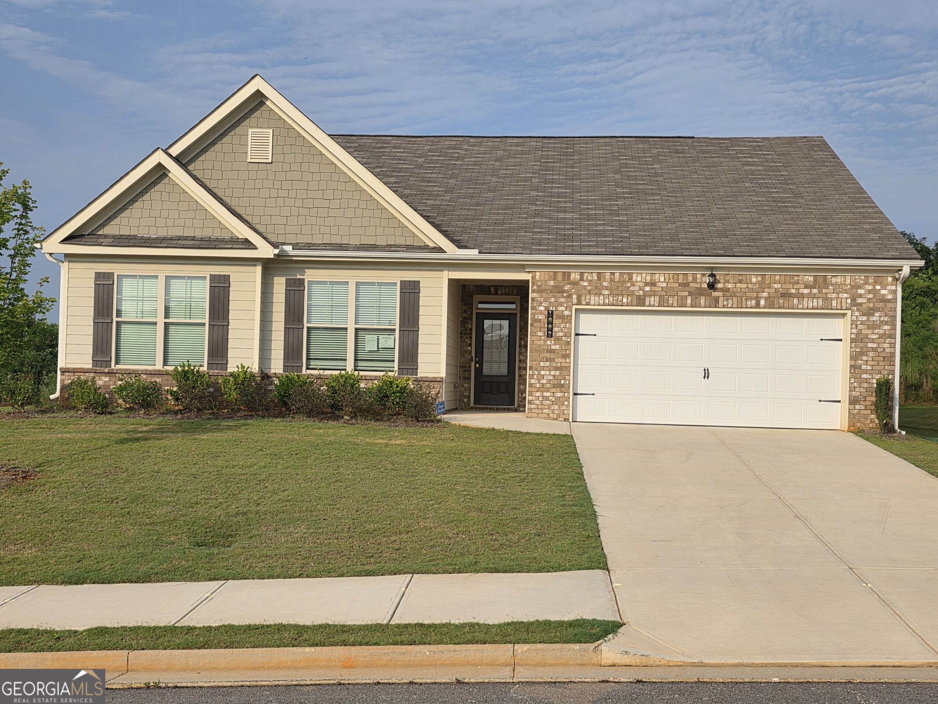 1092 Sunny Valley Lane Property Photo 1