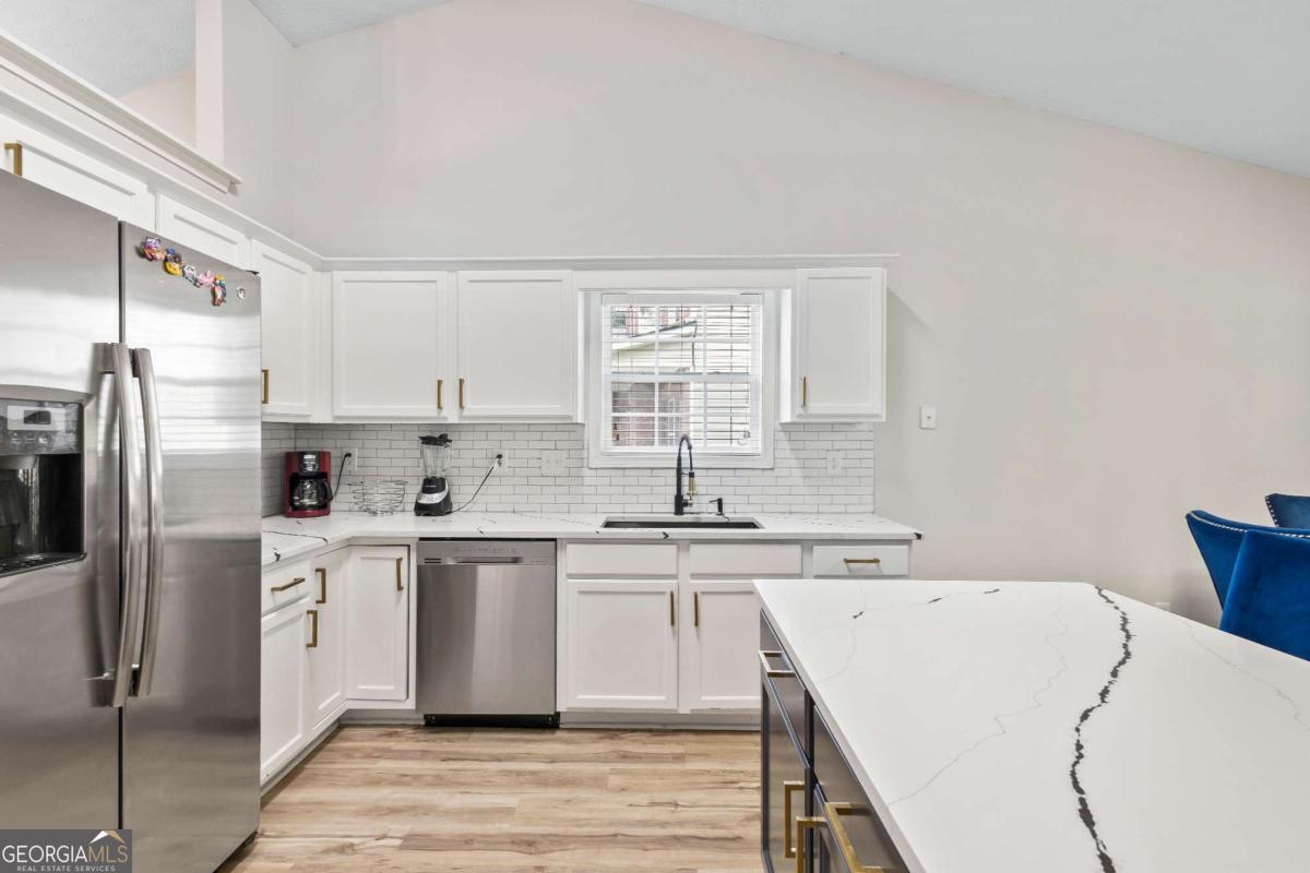 1408 Dulwich Court Property Photo 24