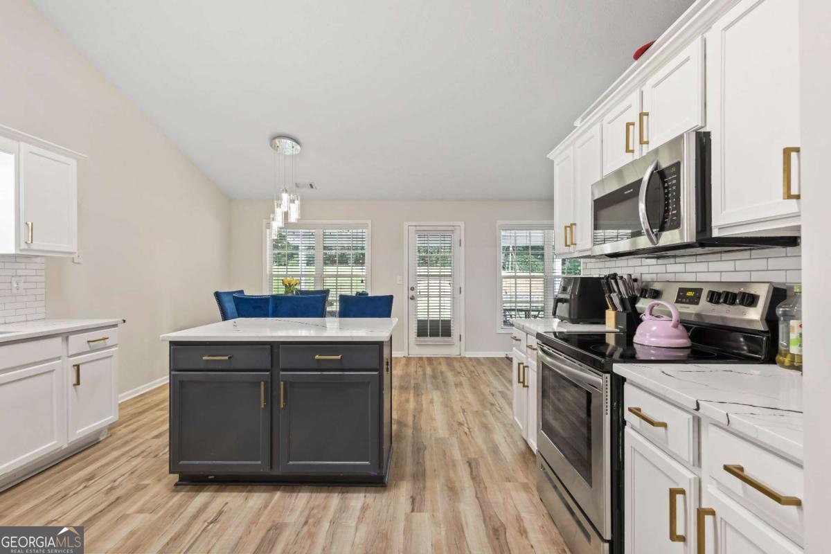 1408 Dulwich Court Property Photo 25