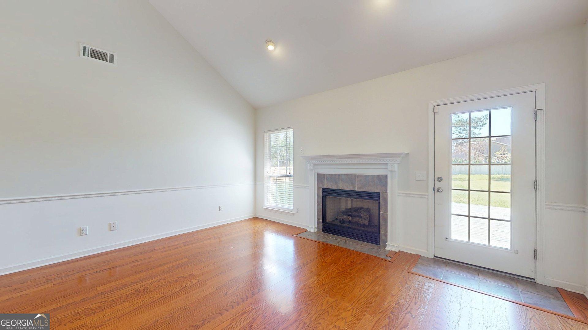 1128 Bartlett Drive Property Photo 4