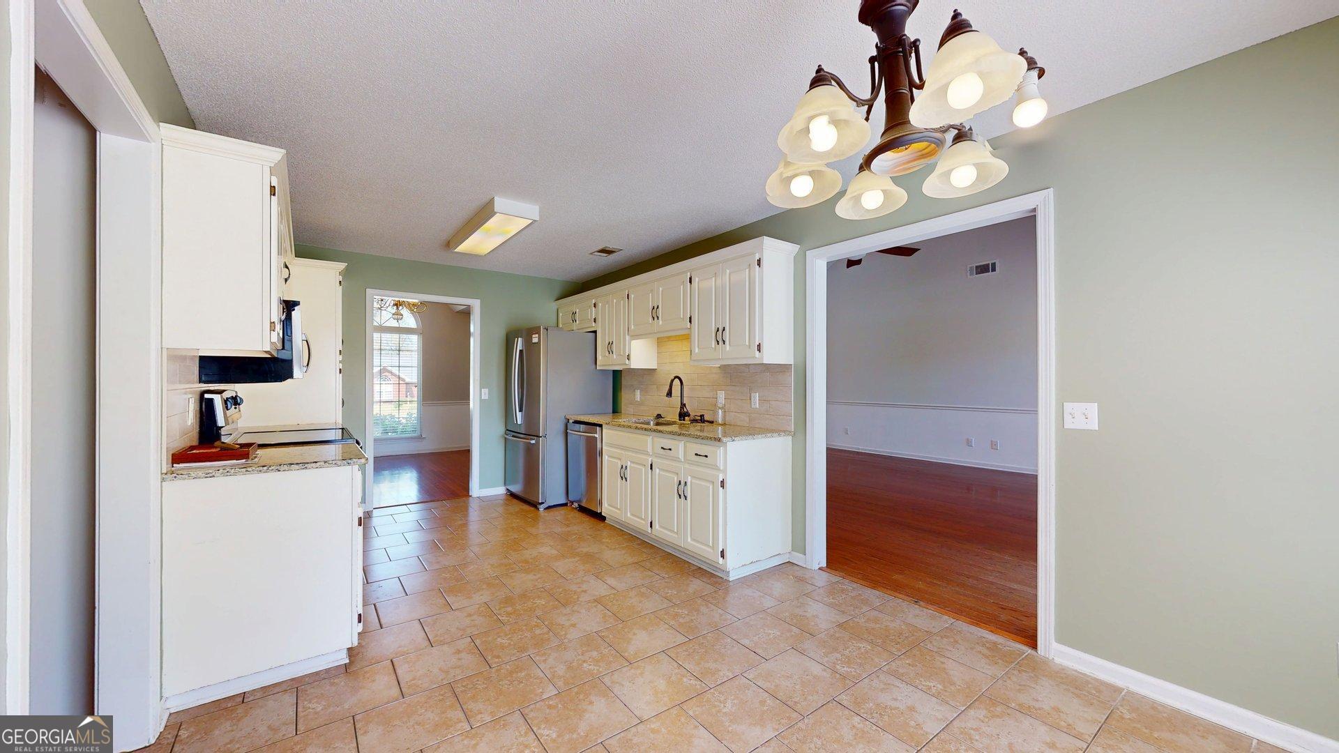1128 Bartlett Drive Property Photo 7