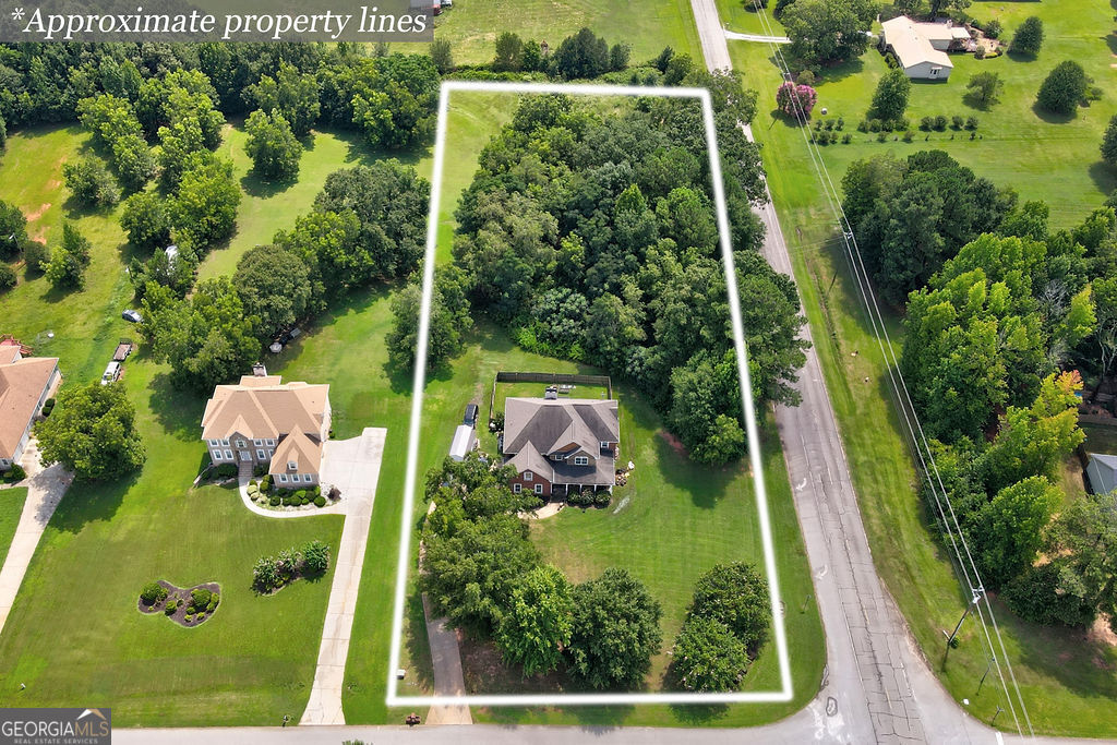 10 Toscanno Drive Property Photo 35