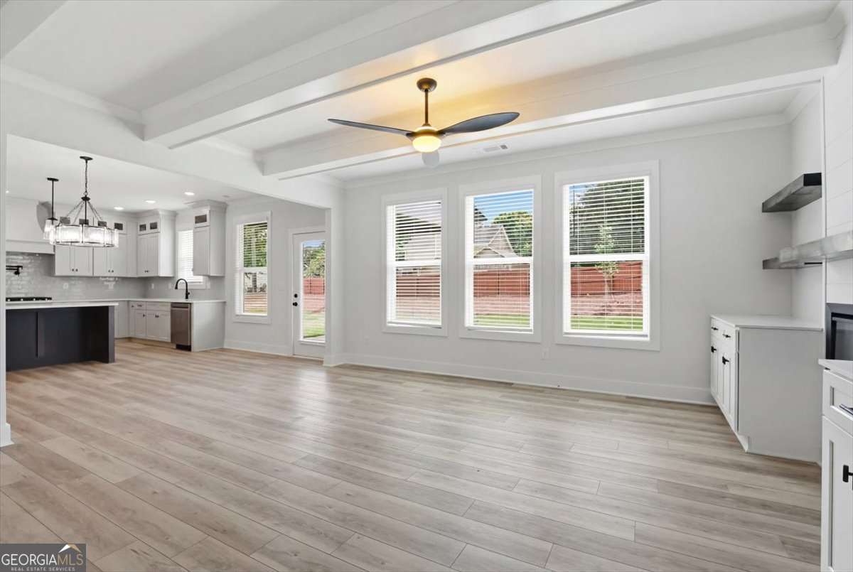 1503 Reserve Glen Drive Property Photo 10