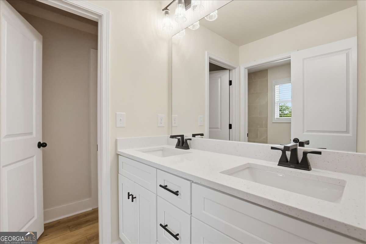 1503 Reserve Glen Drive Property Photo 41