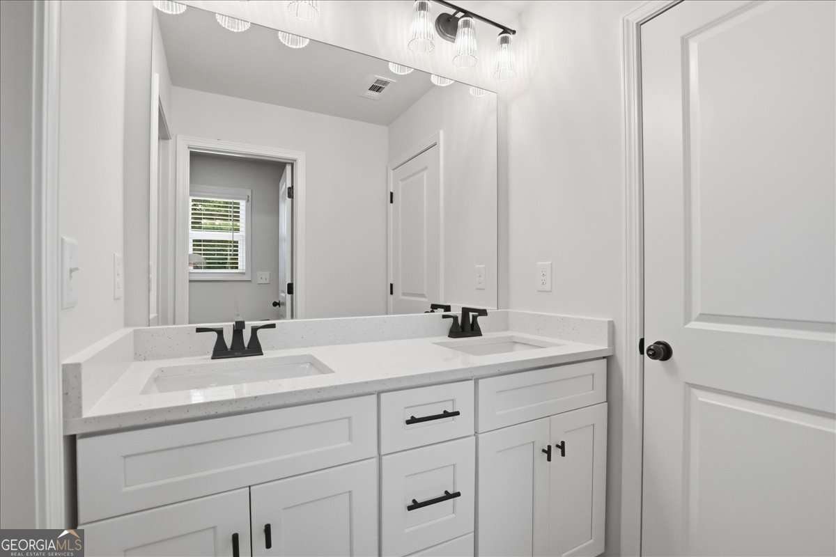 1503 Reserve Glen Drive Property Photo 43