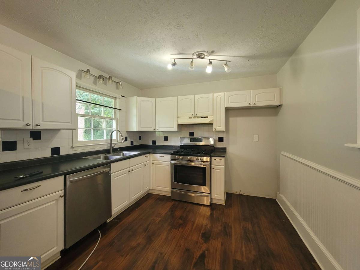 4641 Lucerne Valley Road Property Photo 4