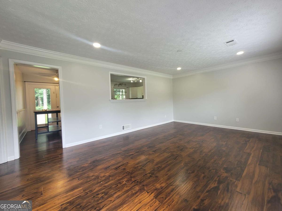 4641 Lucerne Valley Road Property Photo 7