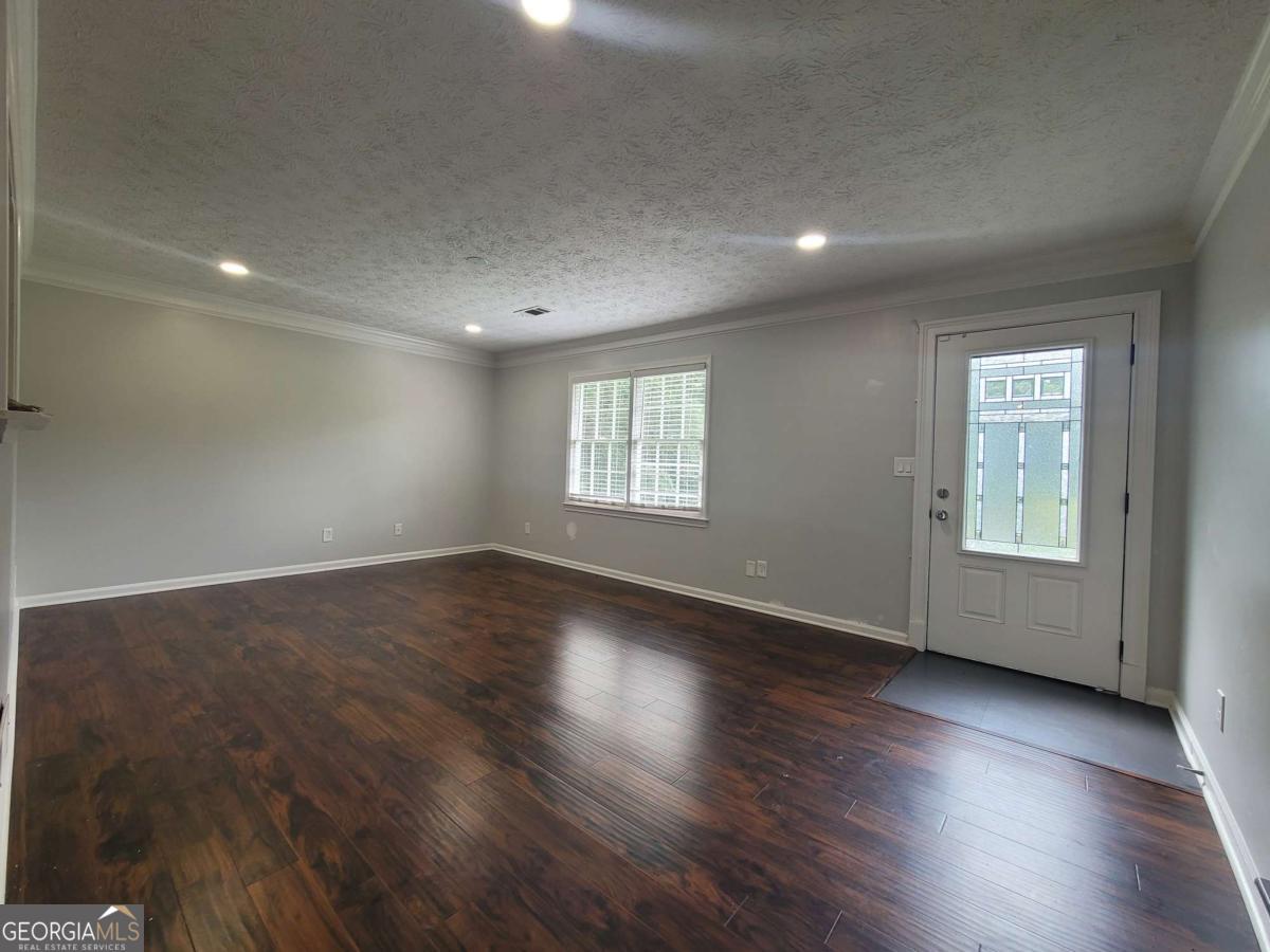 4641 Lucerne Valley Road Property Photo 8