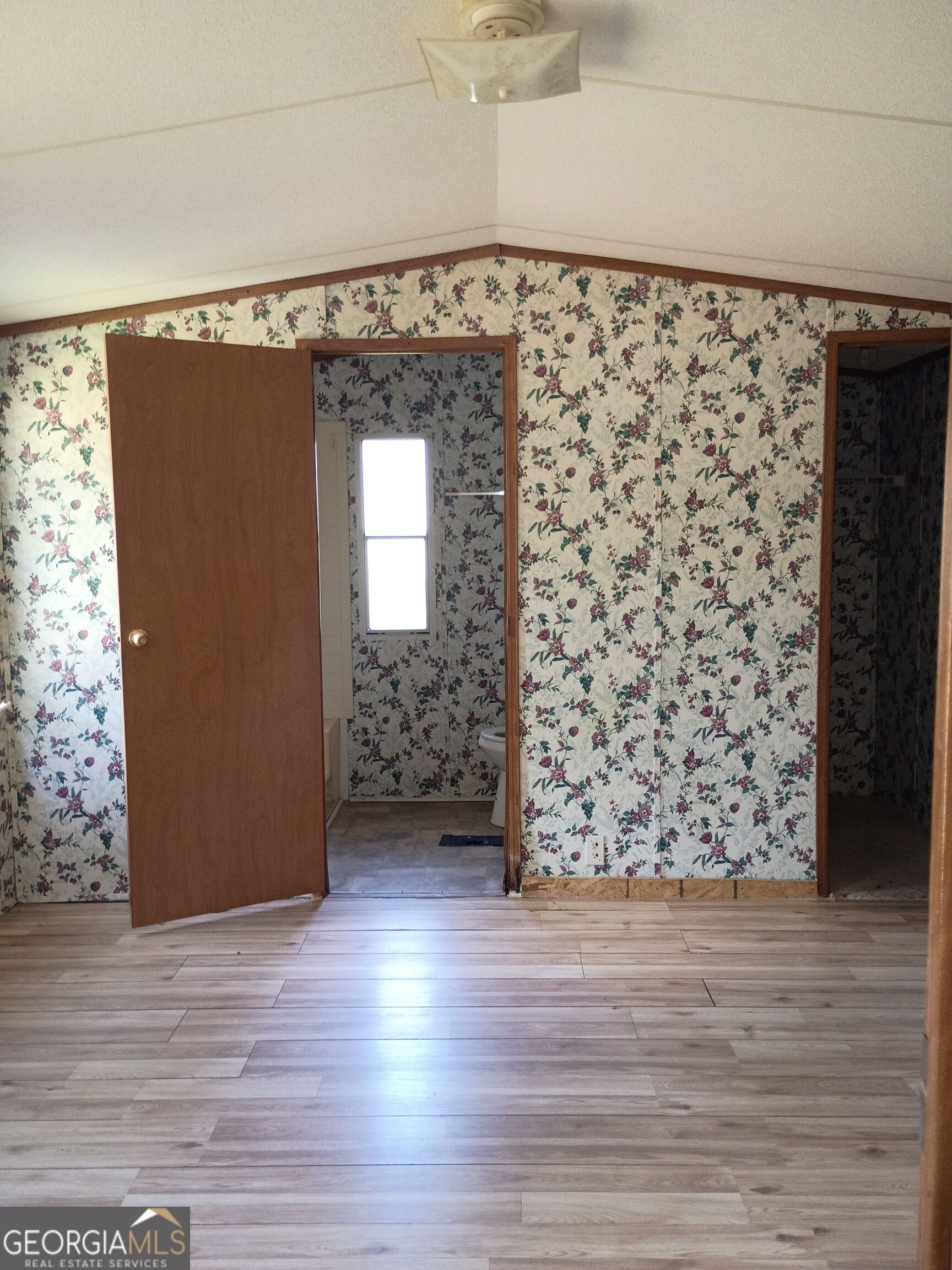 3882 Wendell Street Property Photo 11