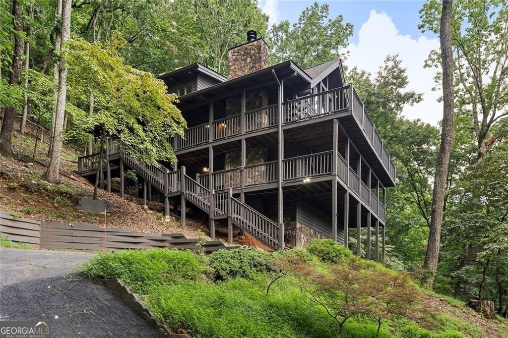 2025 Quail Cove Drive Property Photo 7