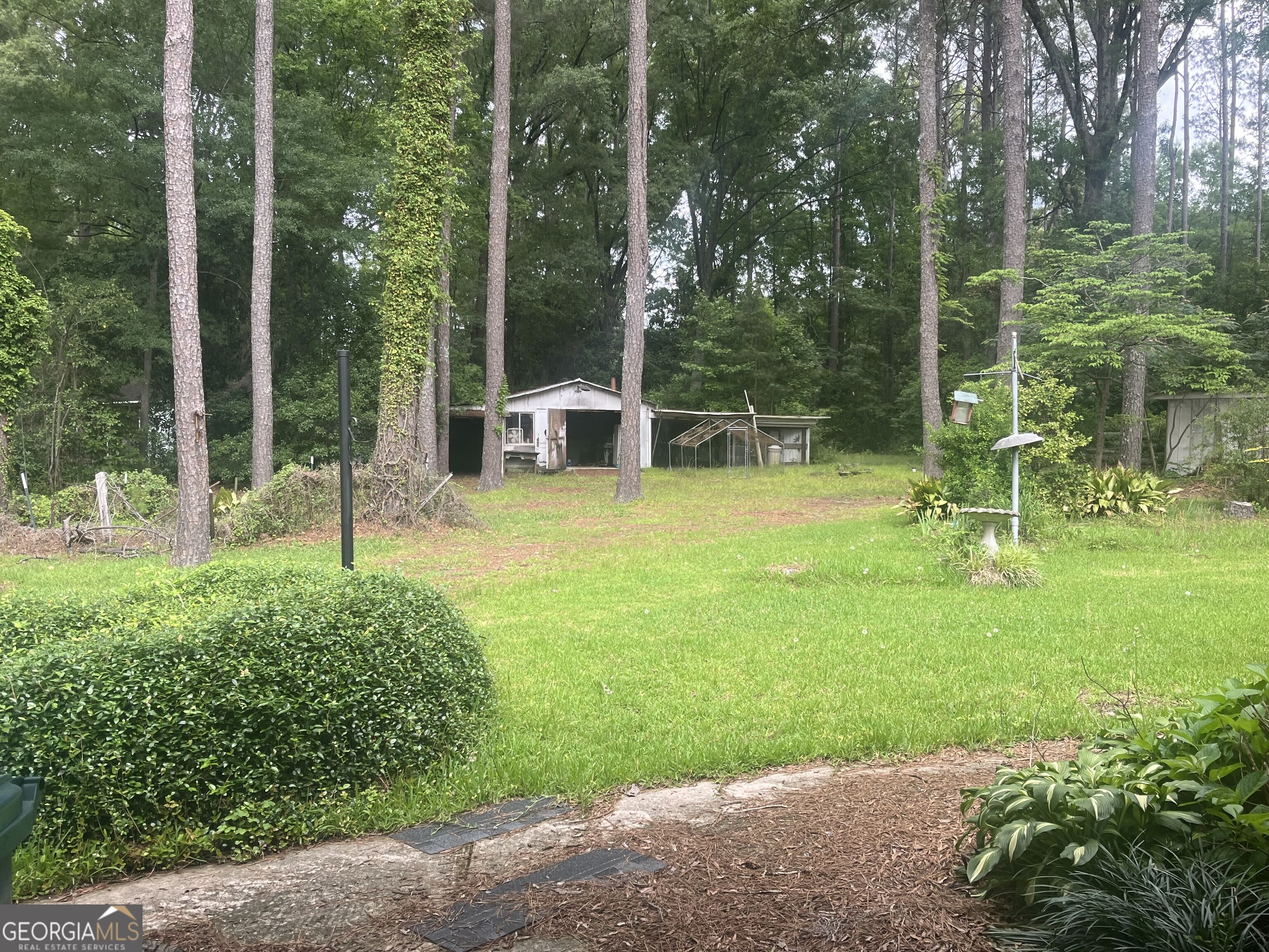 57 Brown Circle Property Photo 21