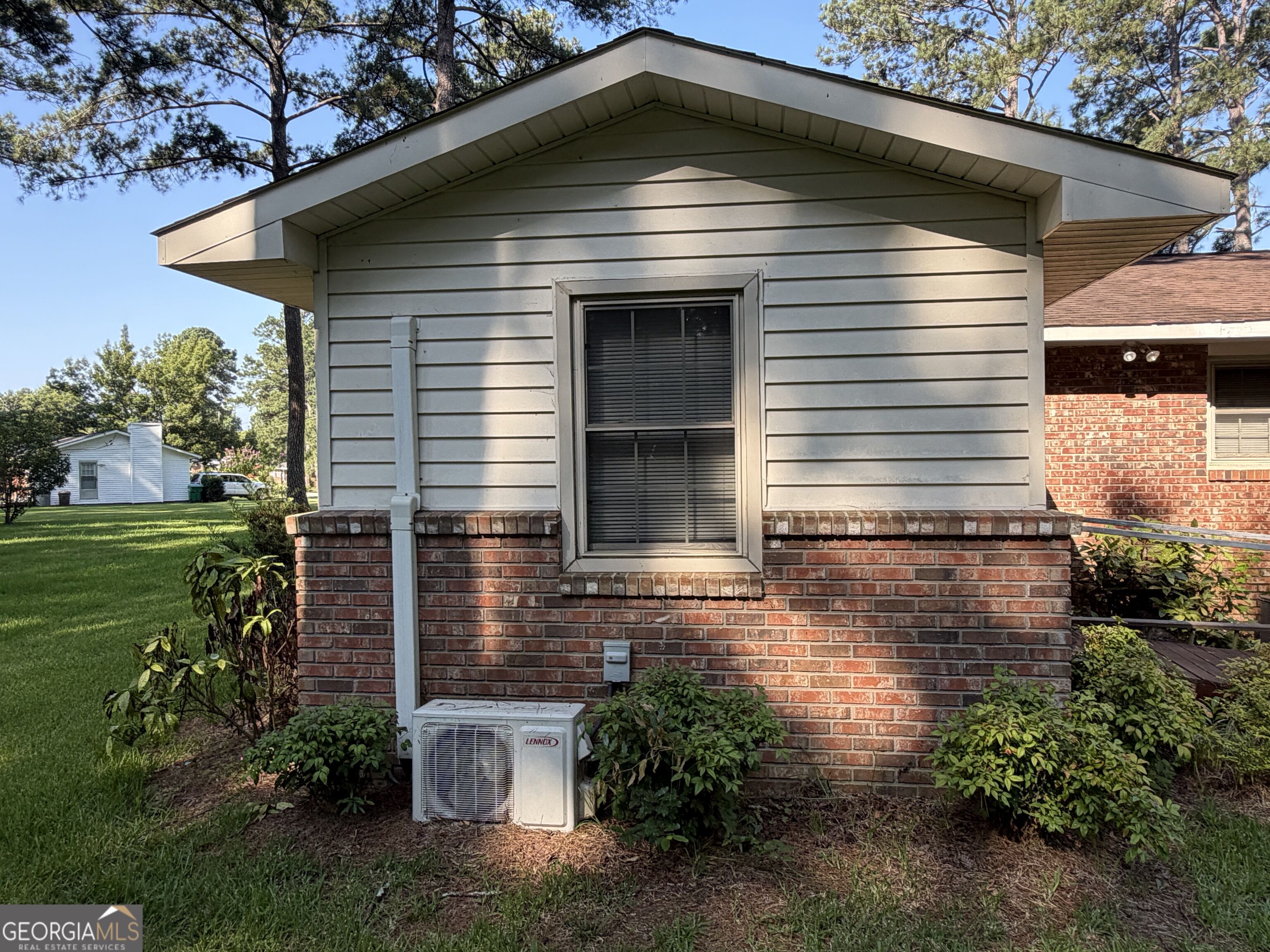 57 Brown Circle Property Photo 33
