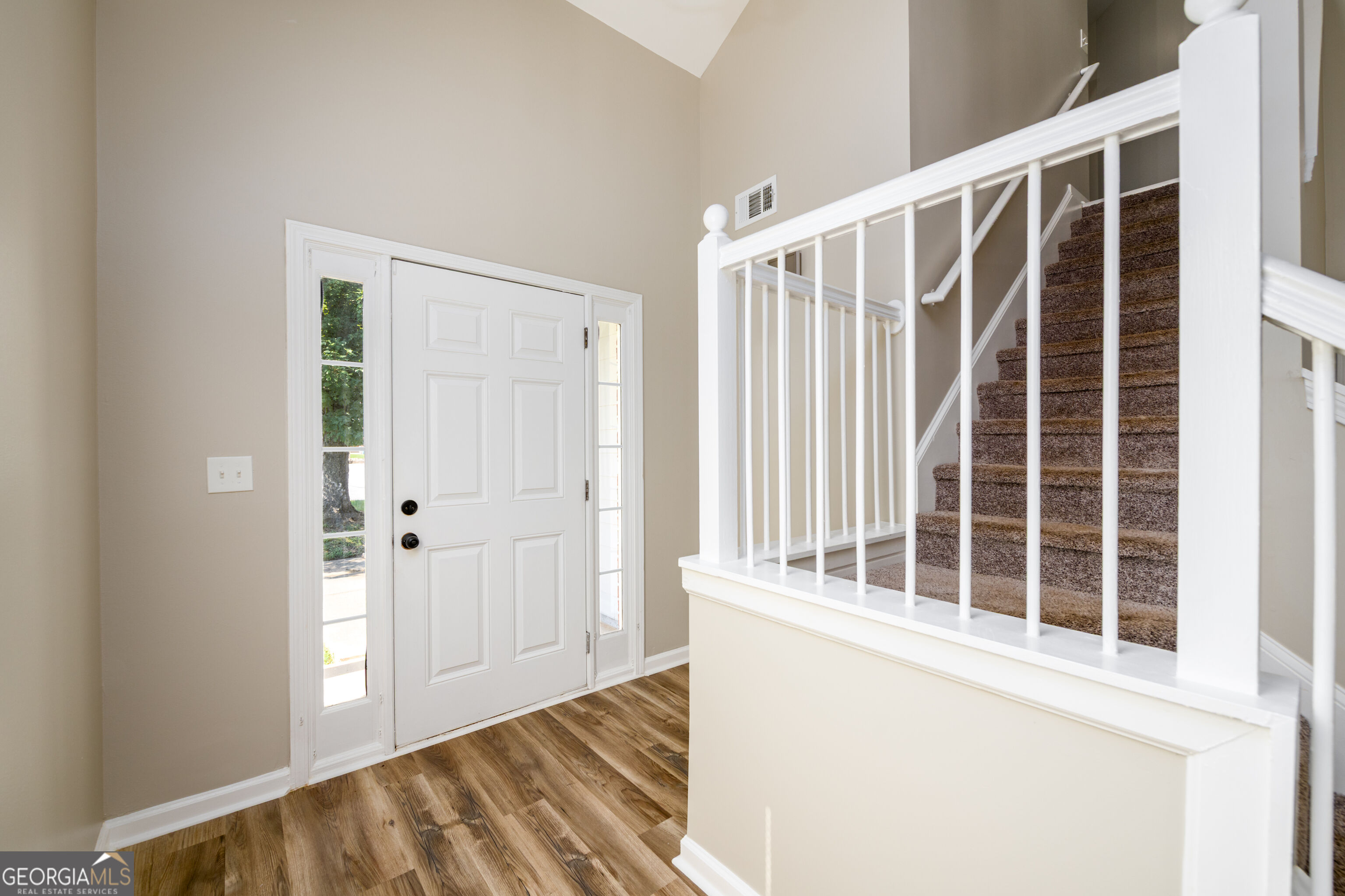 6550 Browns Mill Ferry Drive Property Photo 4