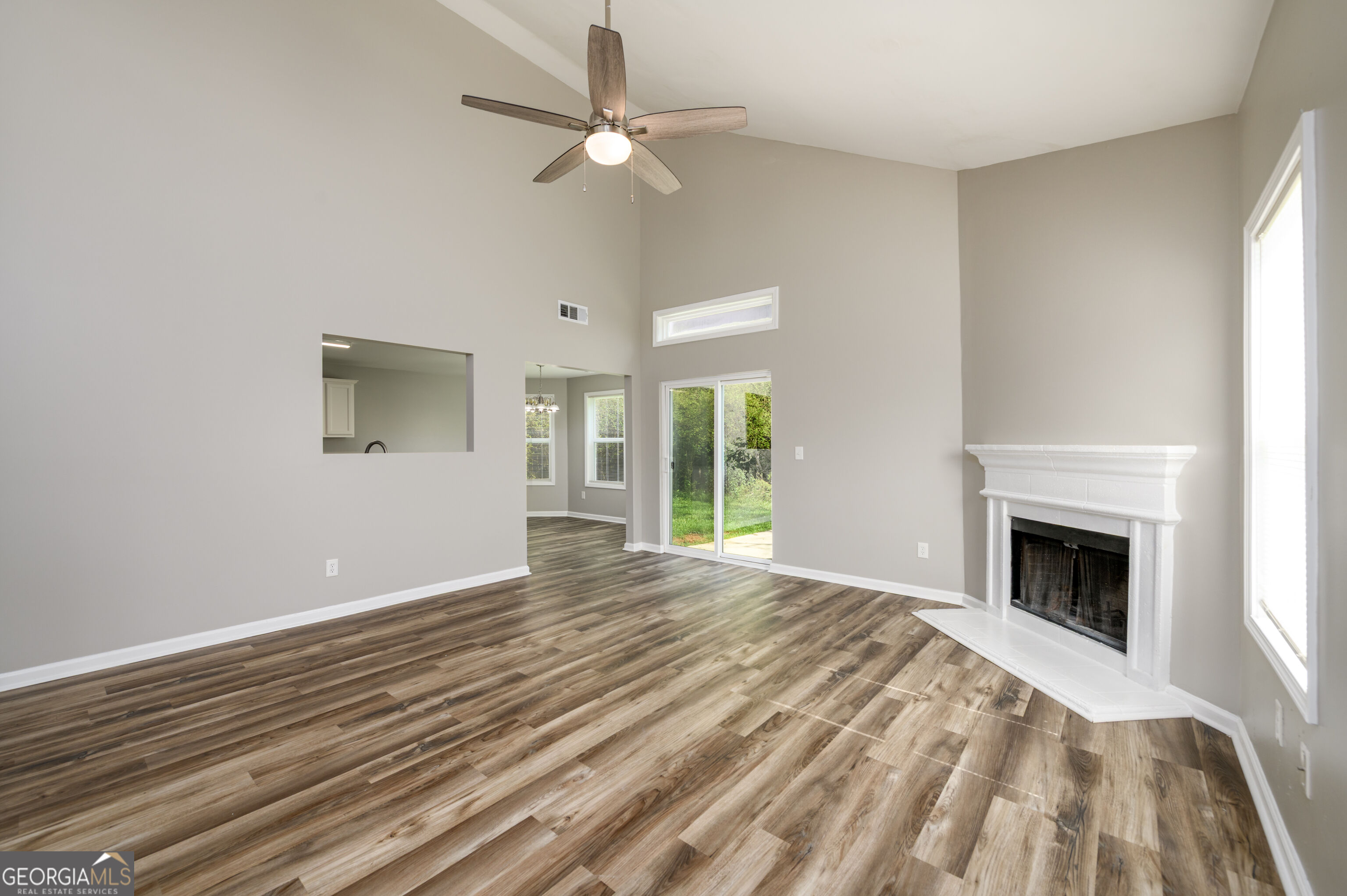 6550 Browns Mill Ferry Drive Property Photo 5